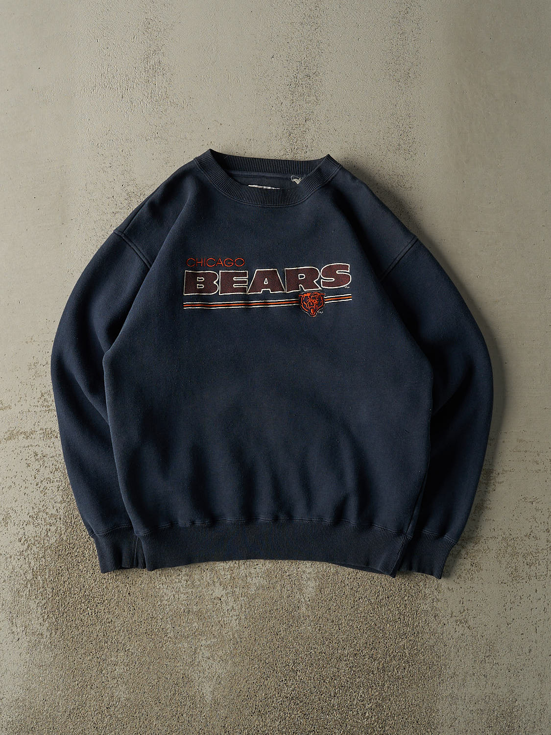 Vintage 90s Navy Blue Chicago Bears Embroidered Crewneck (L)