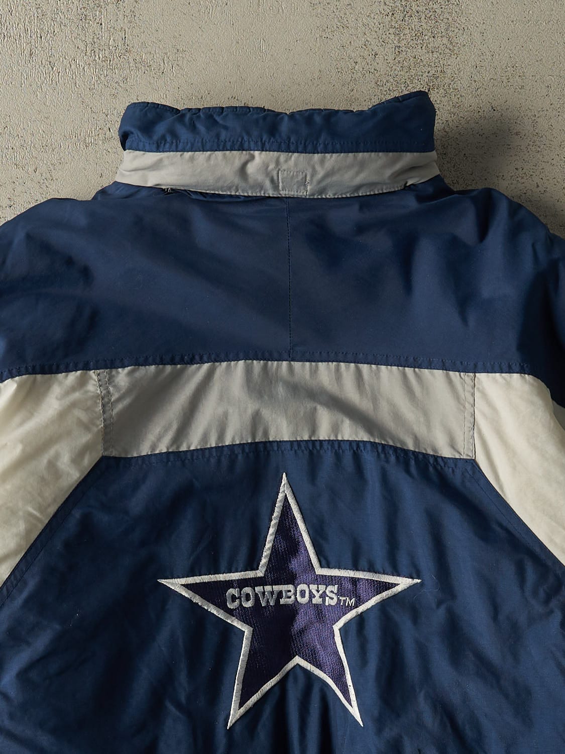 Vintage 90s Navy Blue Dallas Cowboys Jacket (M/L) - Image 4