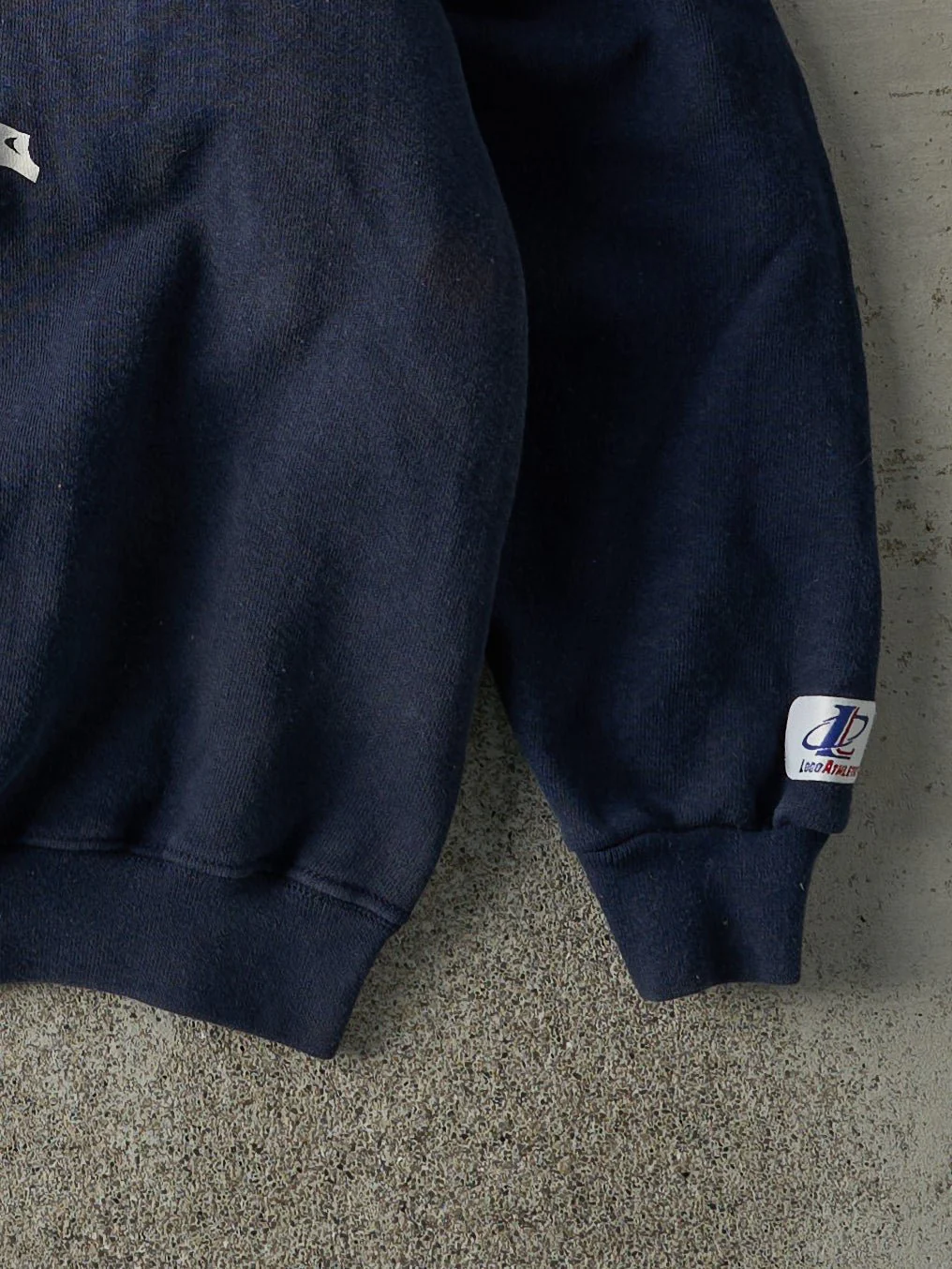 Vintage 90s Navy Blue Denver Broncos Logo Athletic Crewneck (L) - Image 3