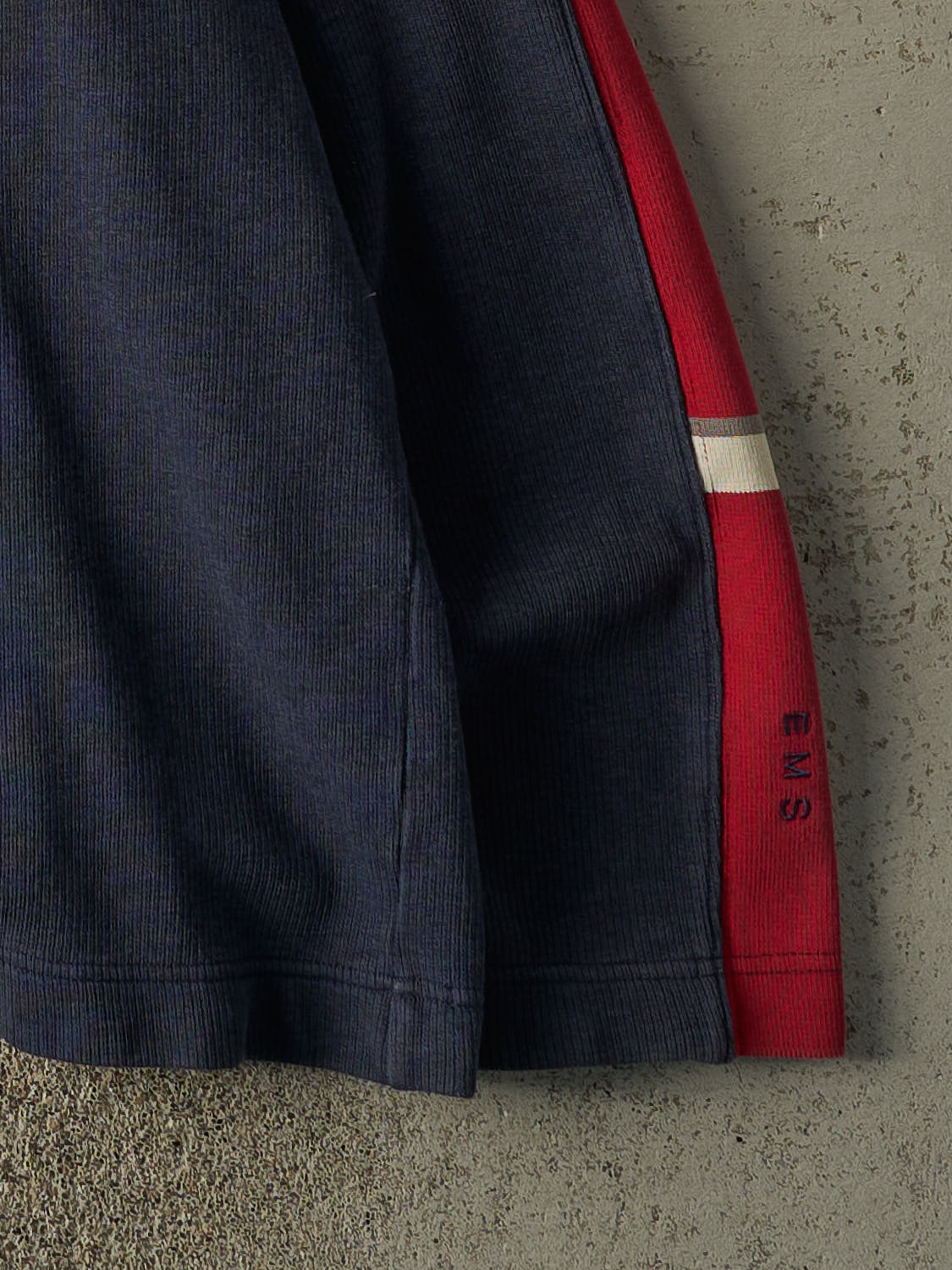 Vintage 90s Navy Blue EMS Lined Thermal Long Sleeve (XL) - Image 3