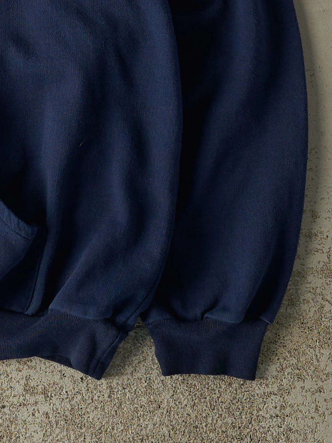 Vintage 90s Navy Blue Georgetown University Hoyas Hoodie (L) - Image 4