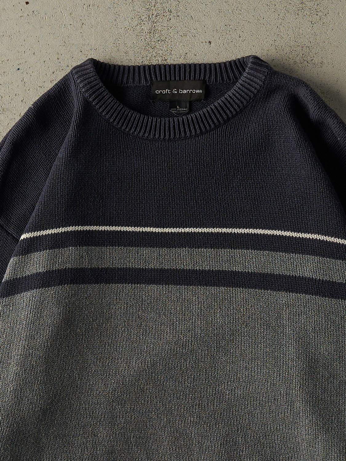 Vintage 90s Navy Blue & Grey Knit Pullover (L) - Image 2