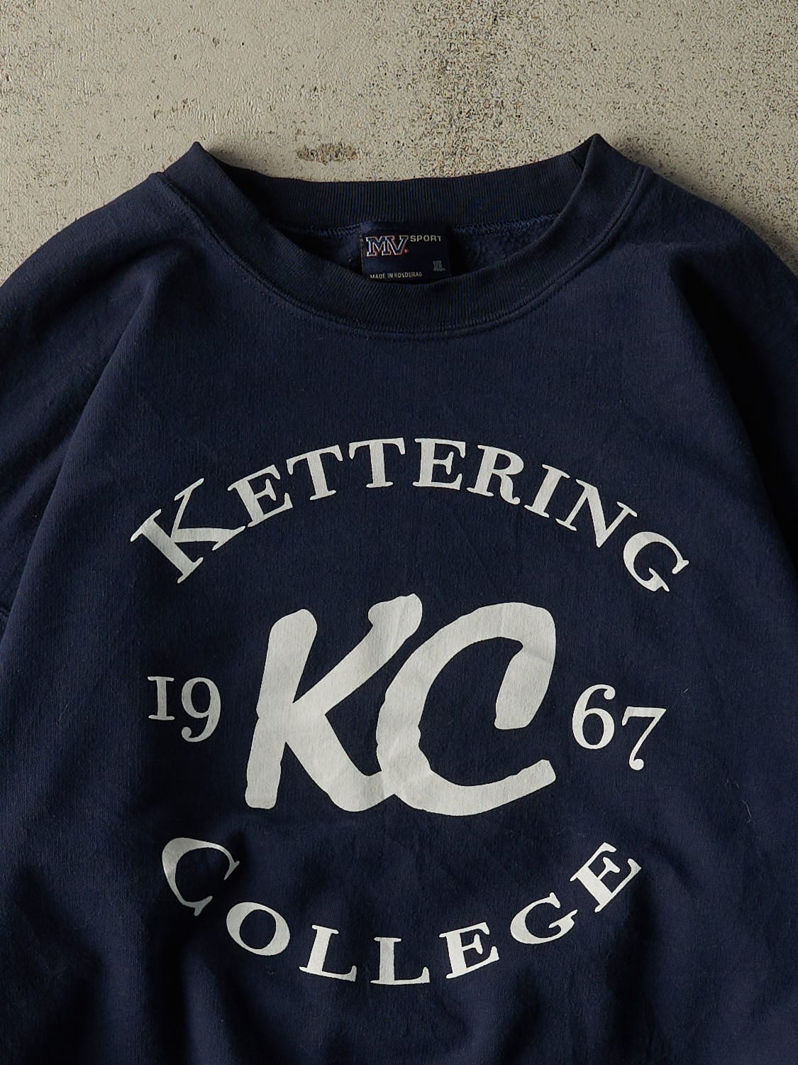 Vintage 90s Navy Blue Kettering College Crewneck (L/XL) - Image 2