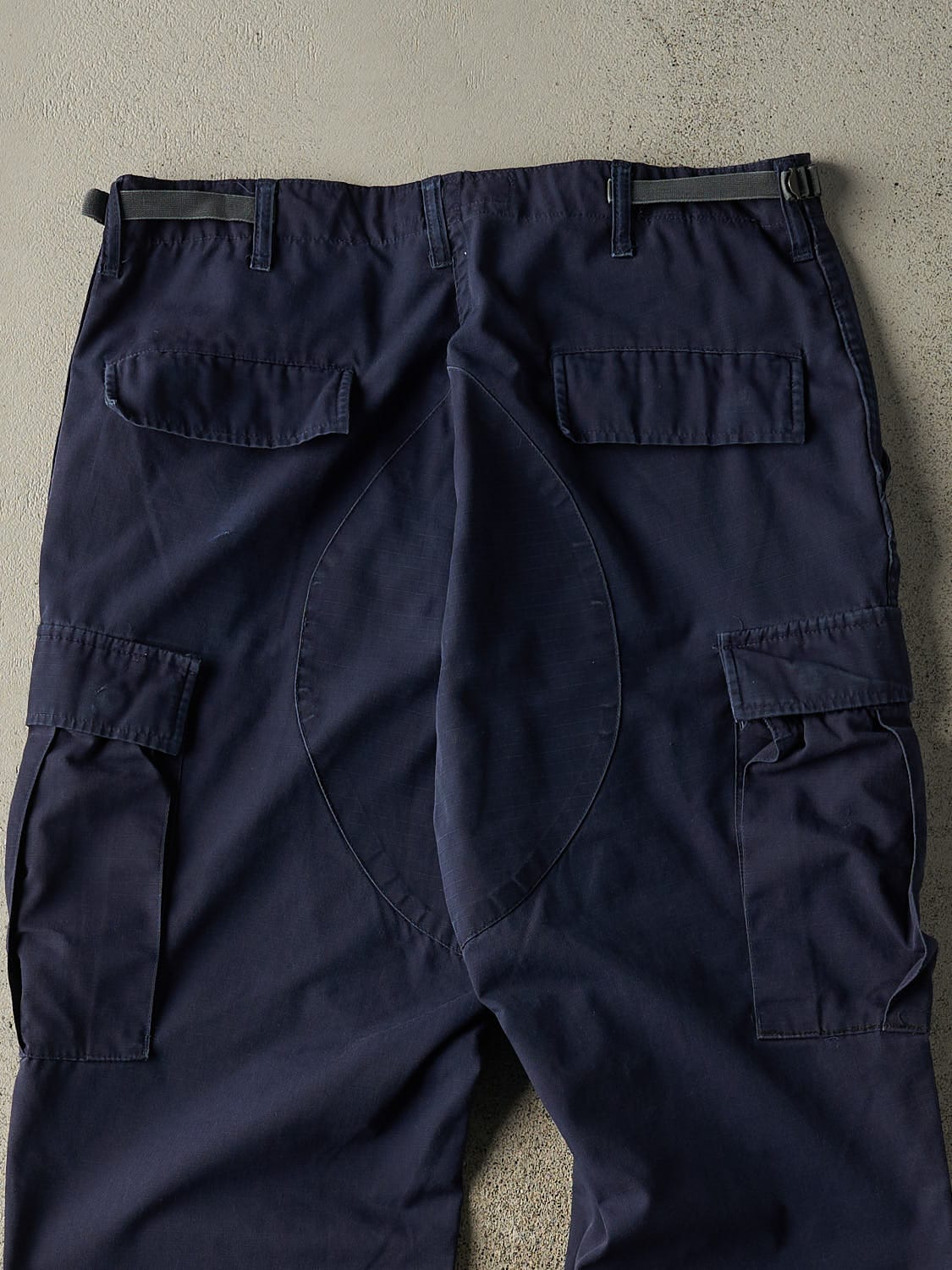 Vintage 90s Navy Blue Military Cargo Utility Pants (34x27) - Image 4