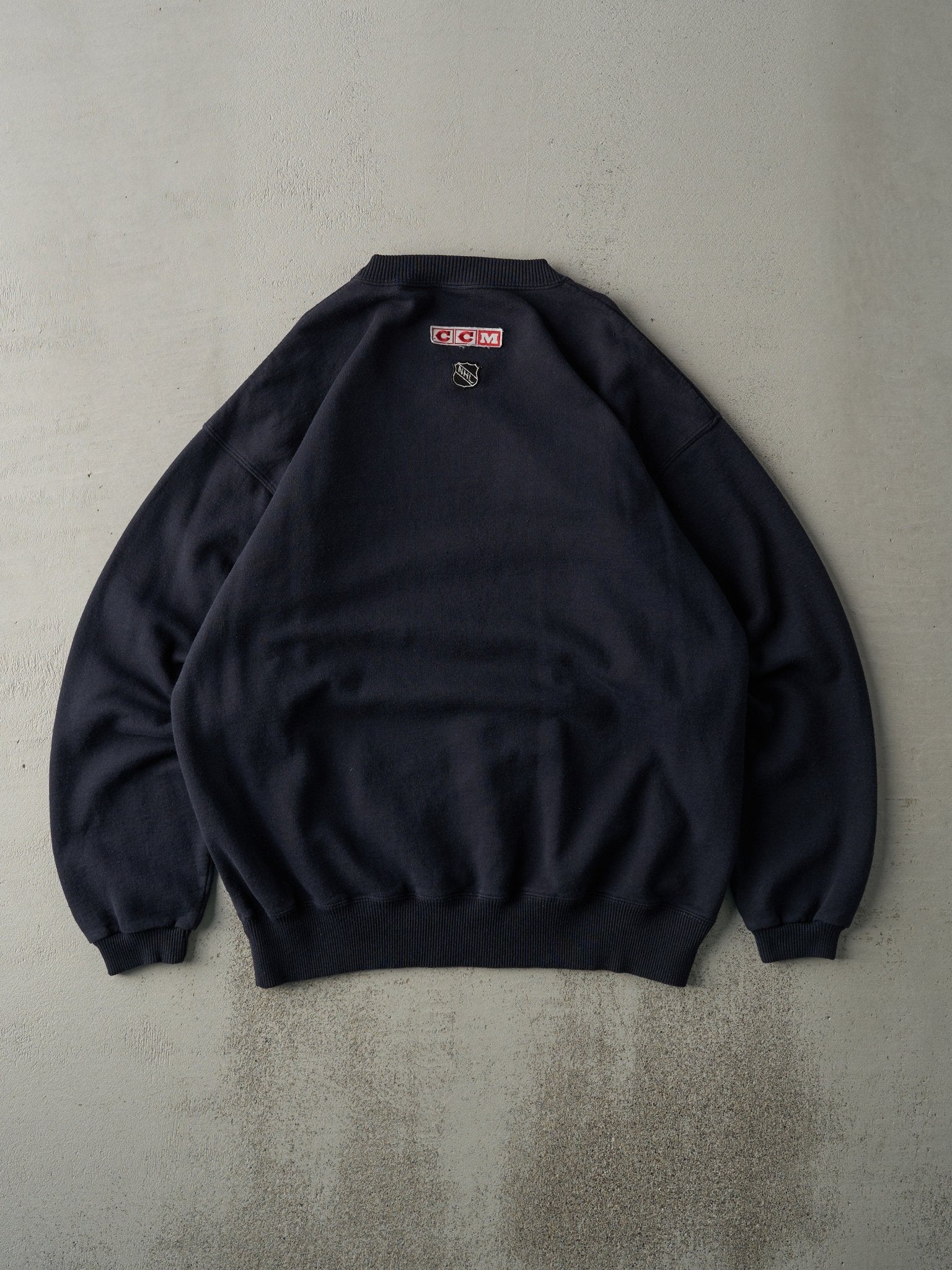Vintage 90s Navy Blue Montreal Canadians Crewneck (L) - Image 2