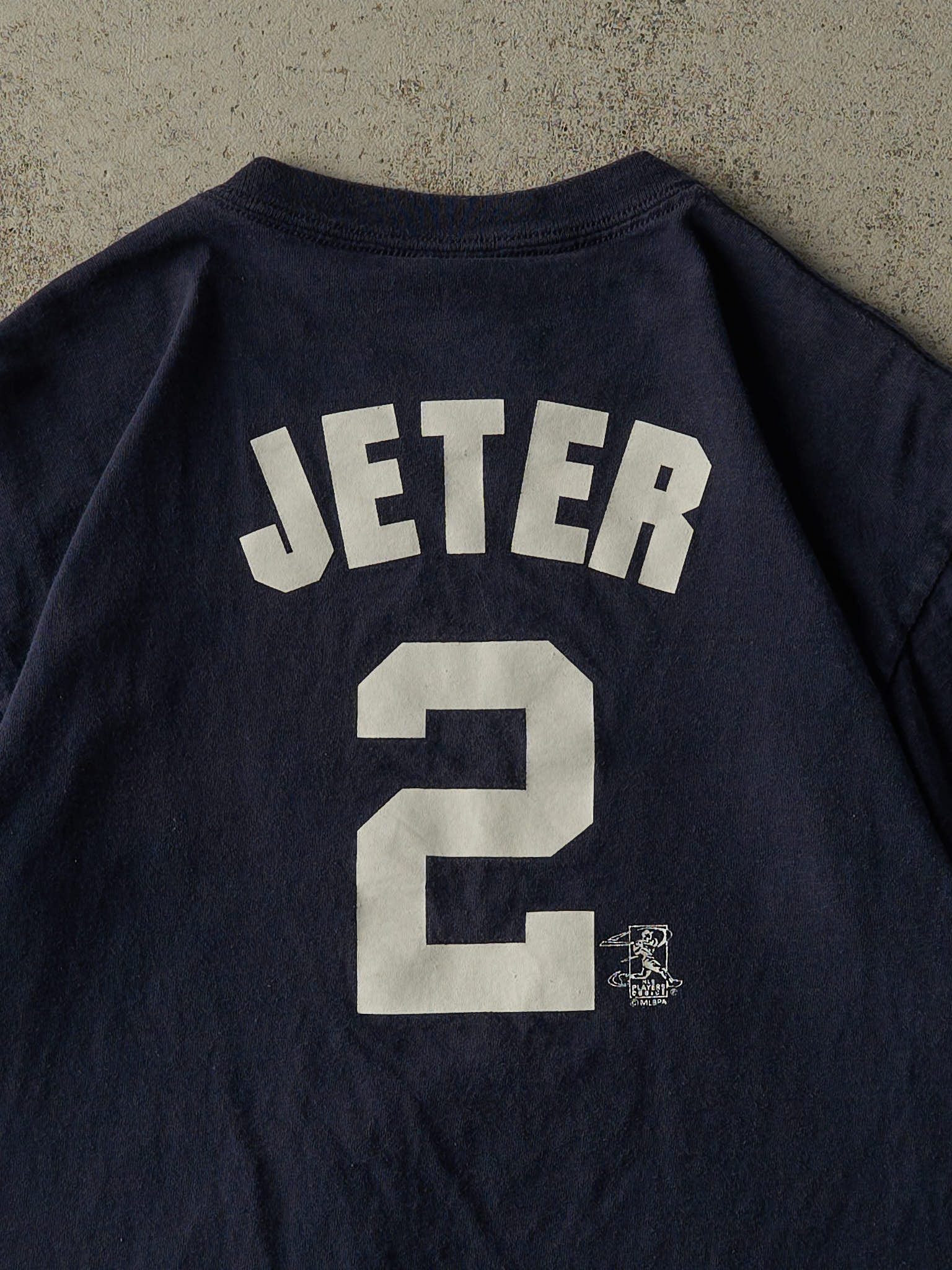 Vintage 90s Navy Blue New York Yankees #2 Derek Jeter Tee (M) - Image 4
