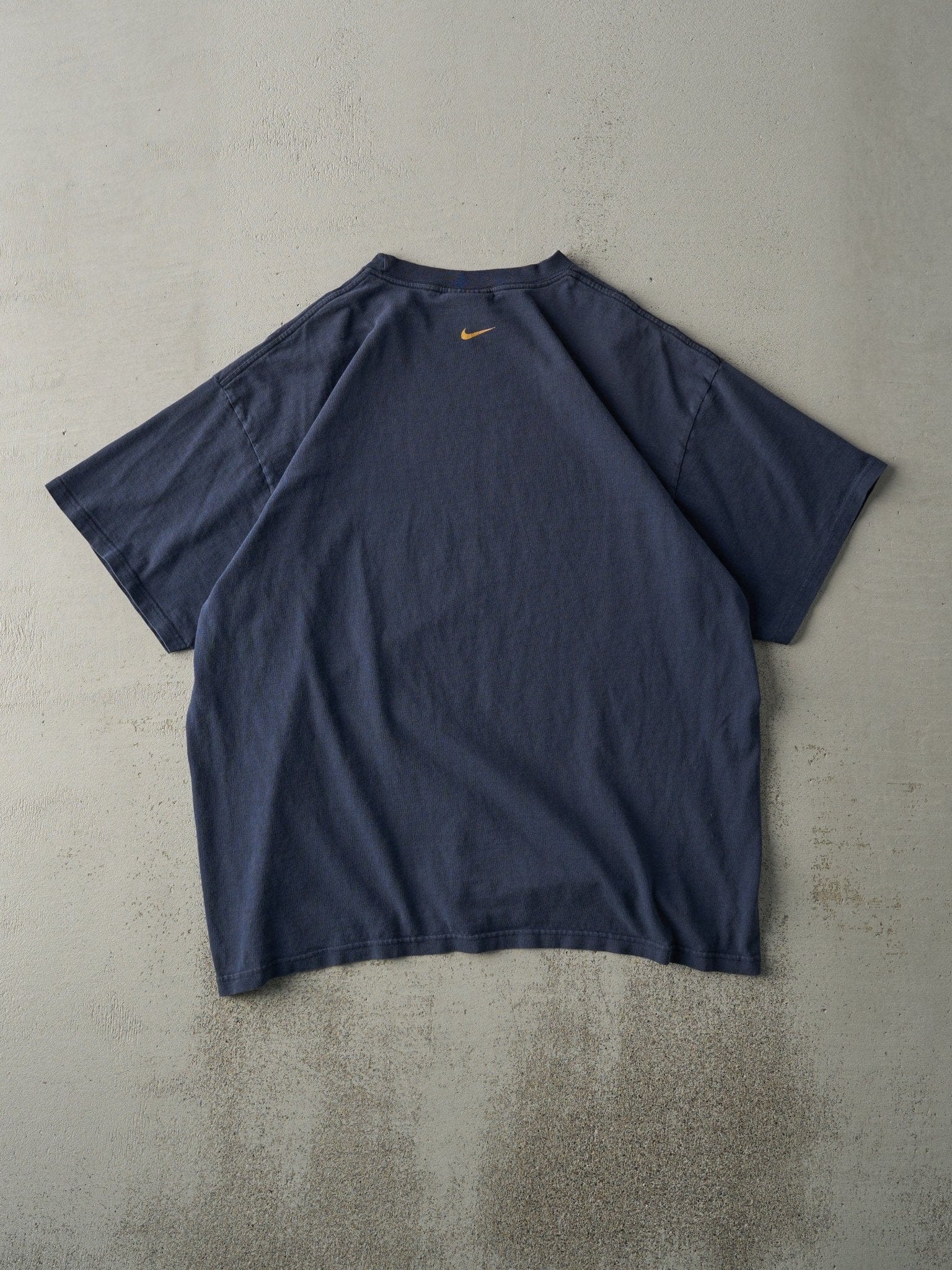 Vintage Y2K Navy Blue Nike Logo Tee (L) - Image 2