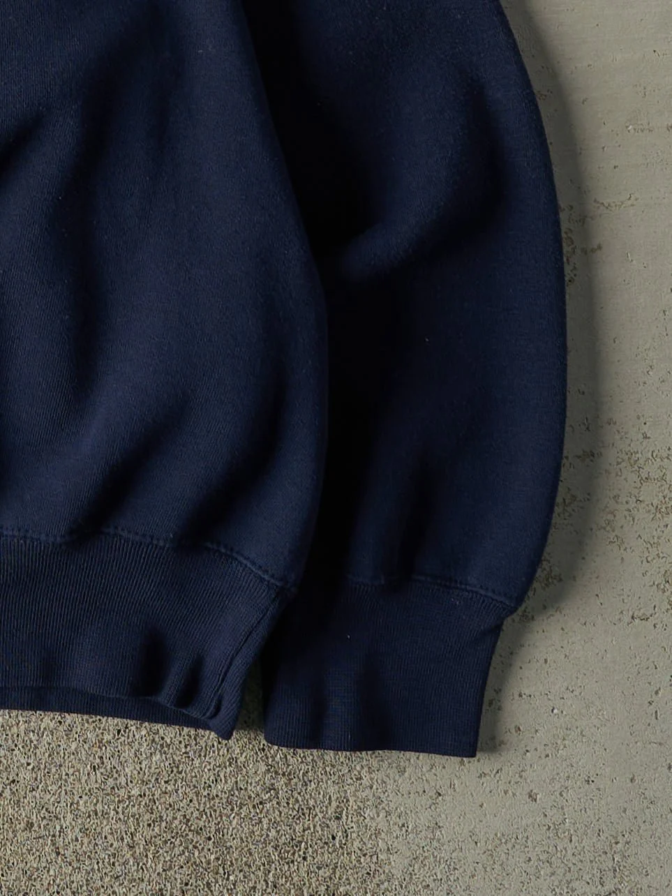 Vintage 90s Navy Blue Notre Dame Fighting Irish Crewneck (L/XL) - Image 3