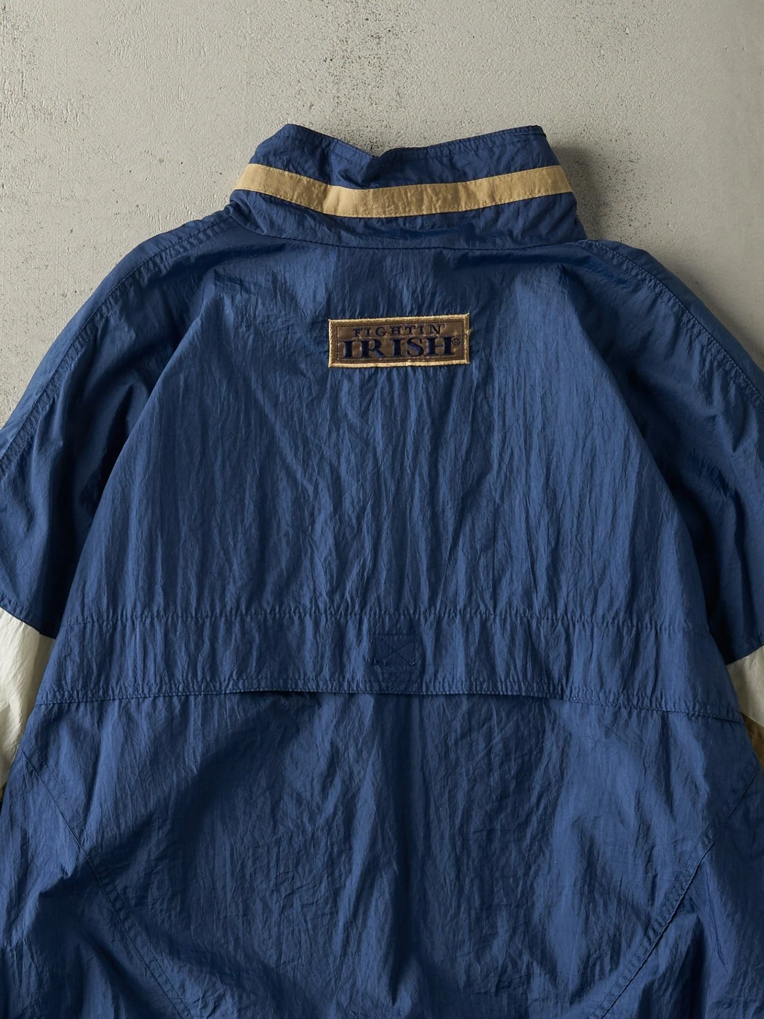Vintage 90s Navy Blue Notre Dame Reebok Nylon Windbreaker (XL) - Image 4