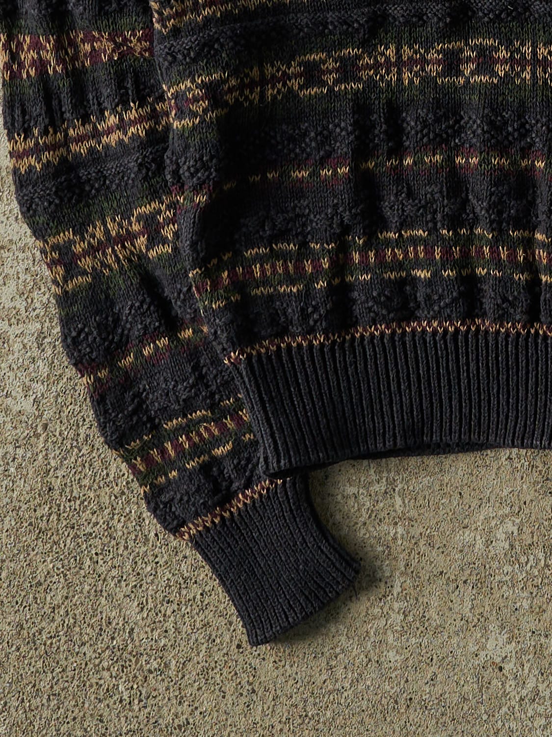 Vintage 90s Navy Blue Patterned Knit Pullover (L) - Image 3