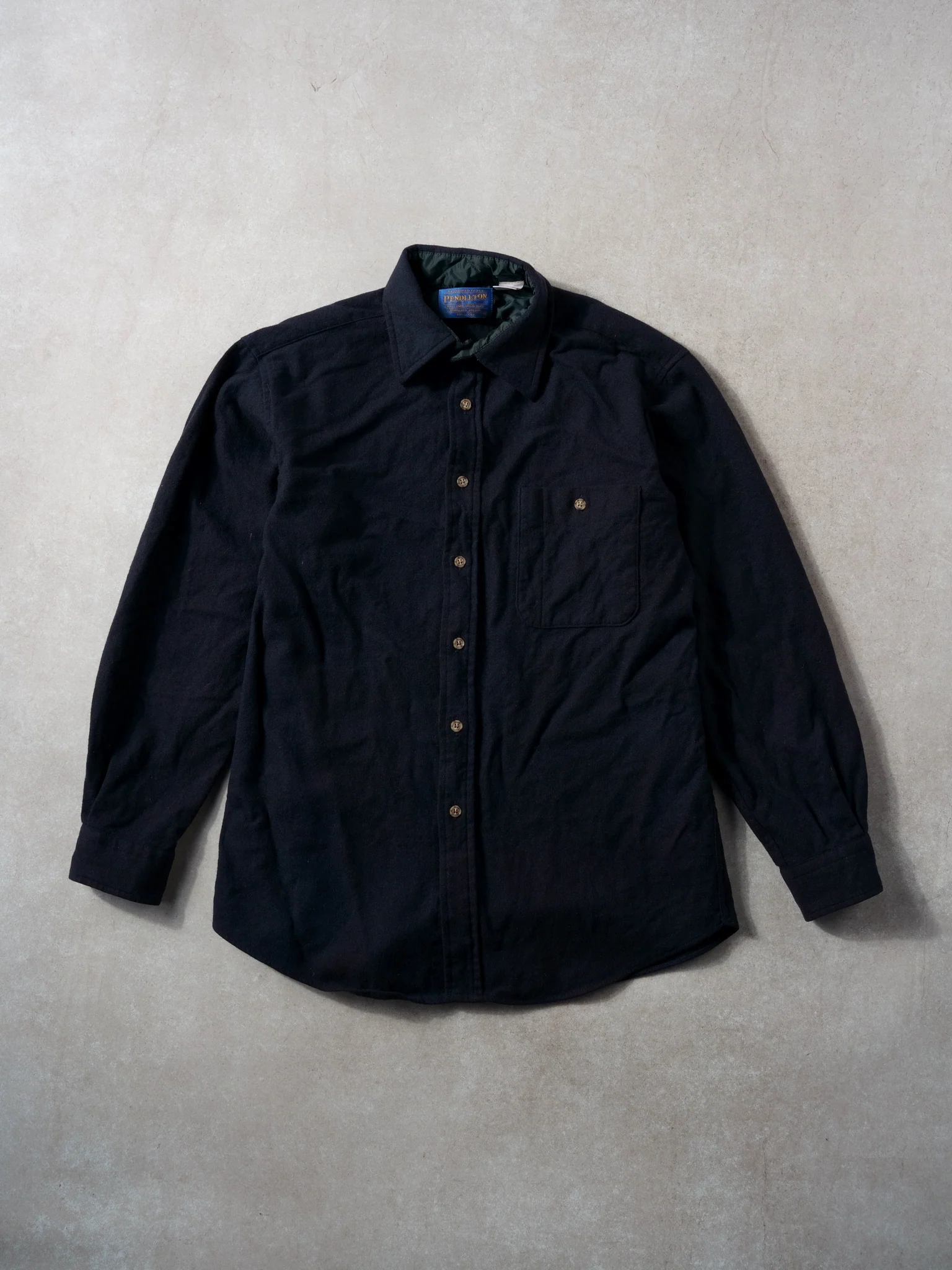 Vintage 90s Navy Blue Penbleton Virgin Wool Collared Button Up (M)