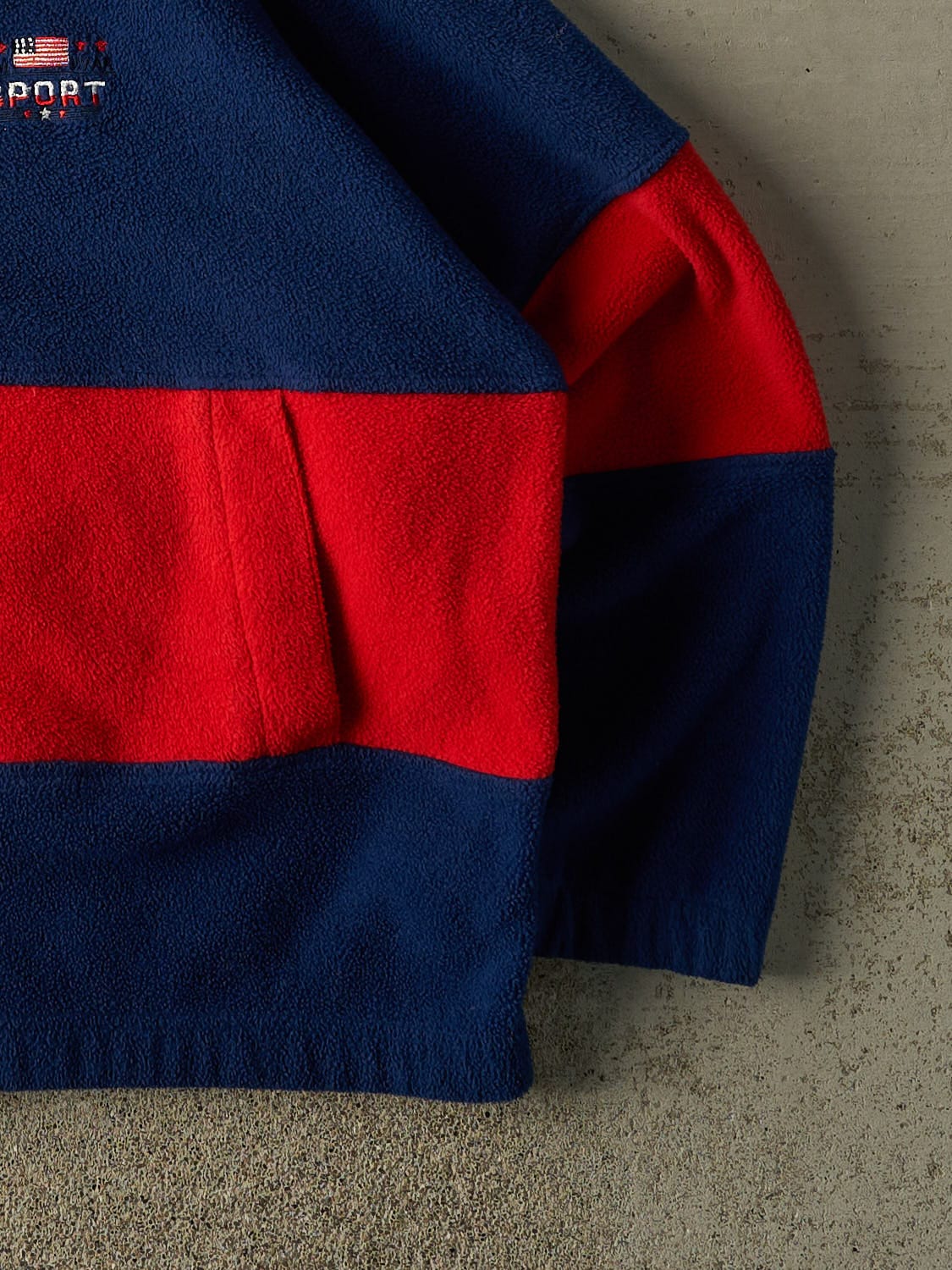 Vintage 90s Navy Blue & Red Embroidered Zip Up Fleece (L/XL) - Image 4