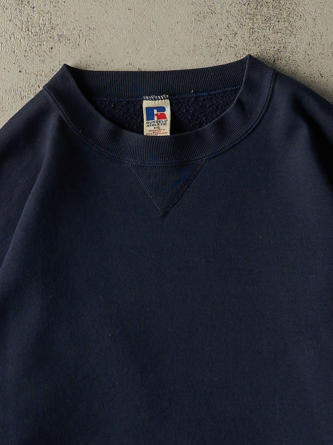 Vintage 90s Navy Blue Russell Athletic Blank Crewneck (XL/XXL) - Image 2