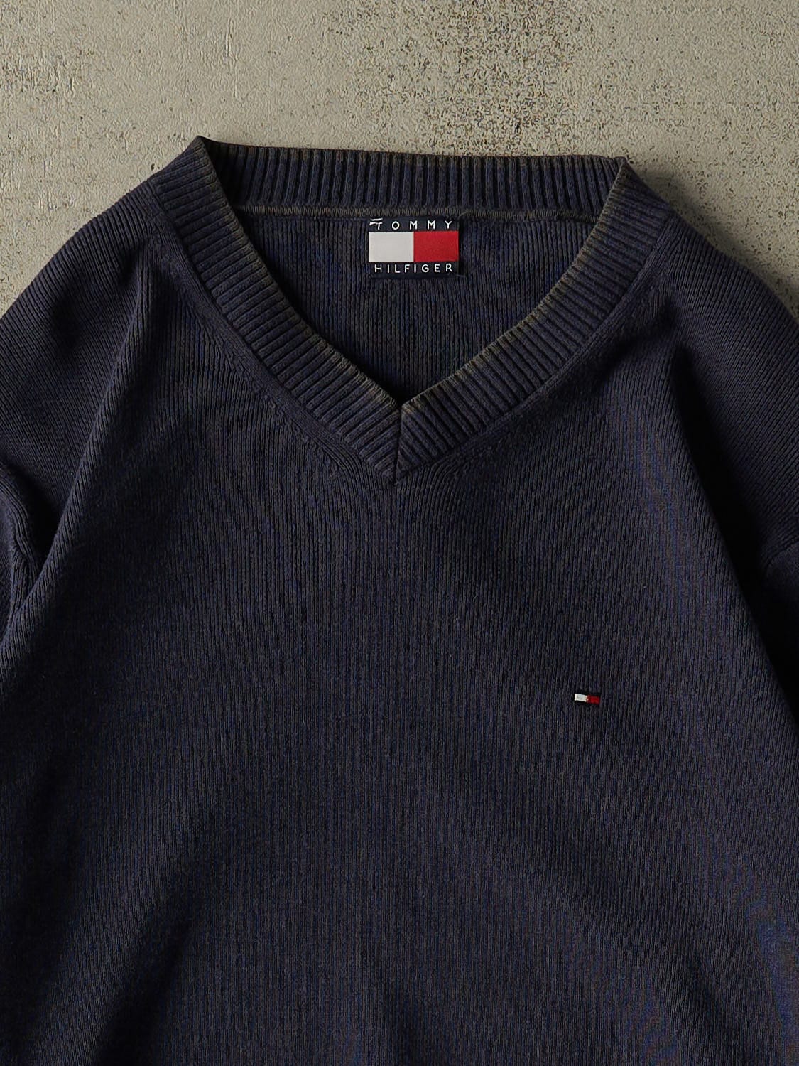 Vintage 90s Navy Blue Tommy Hilfiger Knit (S/M) - Image 2