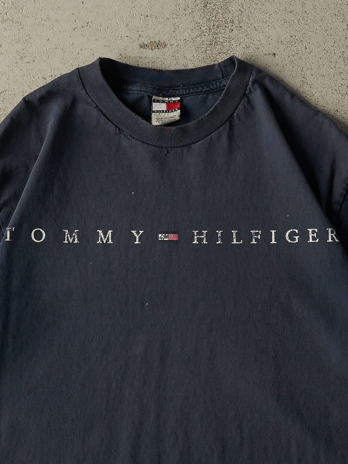 Vintage 90s Navy Blue Tommy Hilfiger Tee (M/L) - Image 2