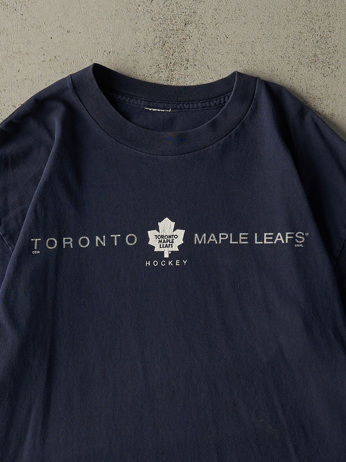 Vintage 90s Navy Blue Toronto Maple Leafs Tee (L/XL) - Image 2