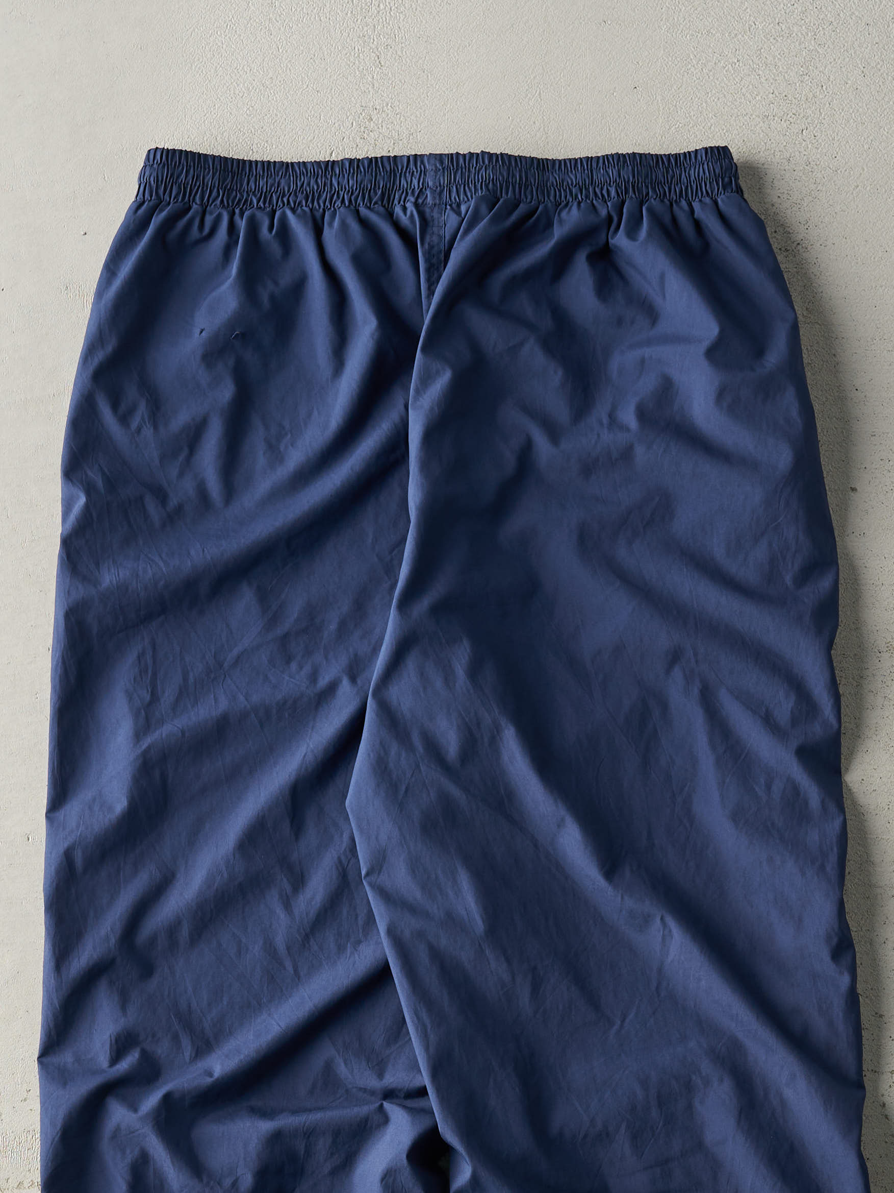 Vintage 90s Navy Blue Umbro Windbreaker Pants (32x31) - Image 5