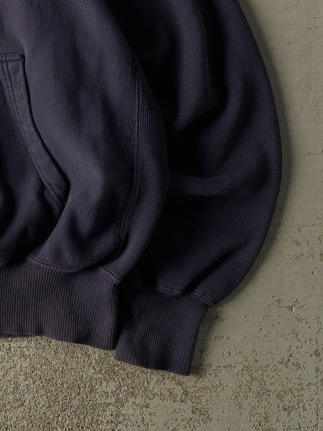 Vintage 90s Navy Blue University of Notre Dame Embroidered Hoodie (L/XL) - Image 4