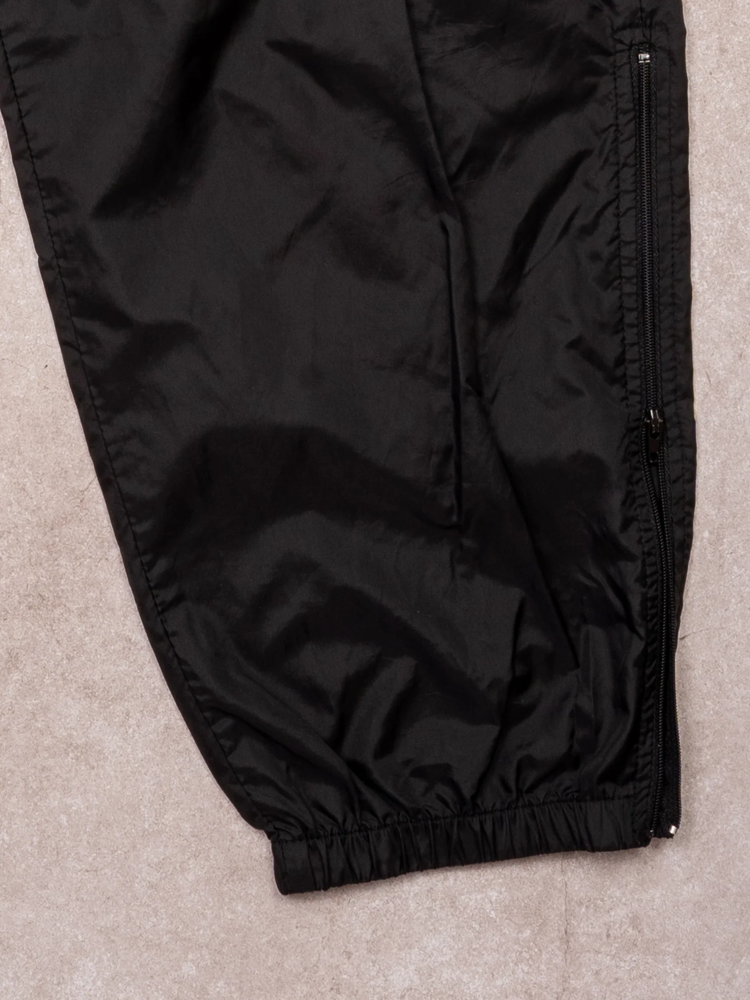 Vintage 90s Nike Windbreaker Pants (L/XL) - Image 2