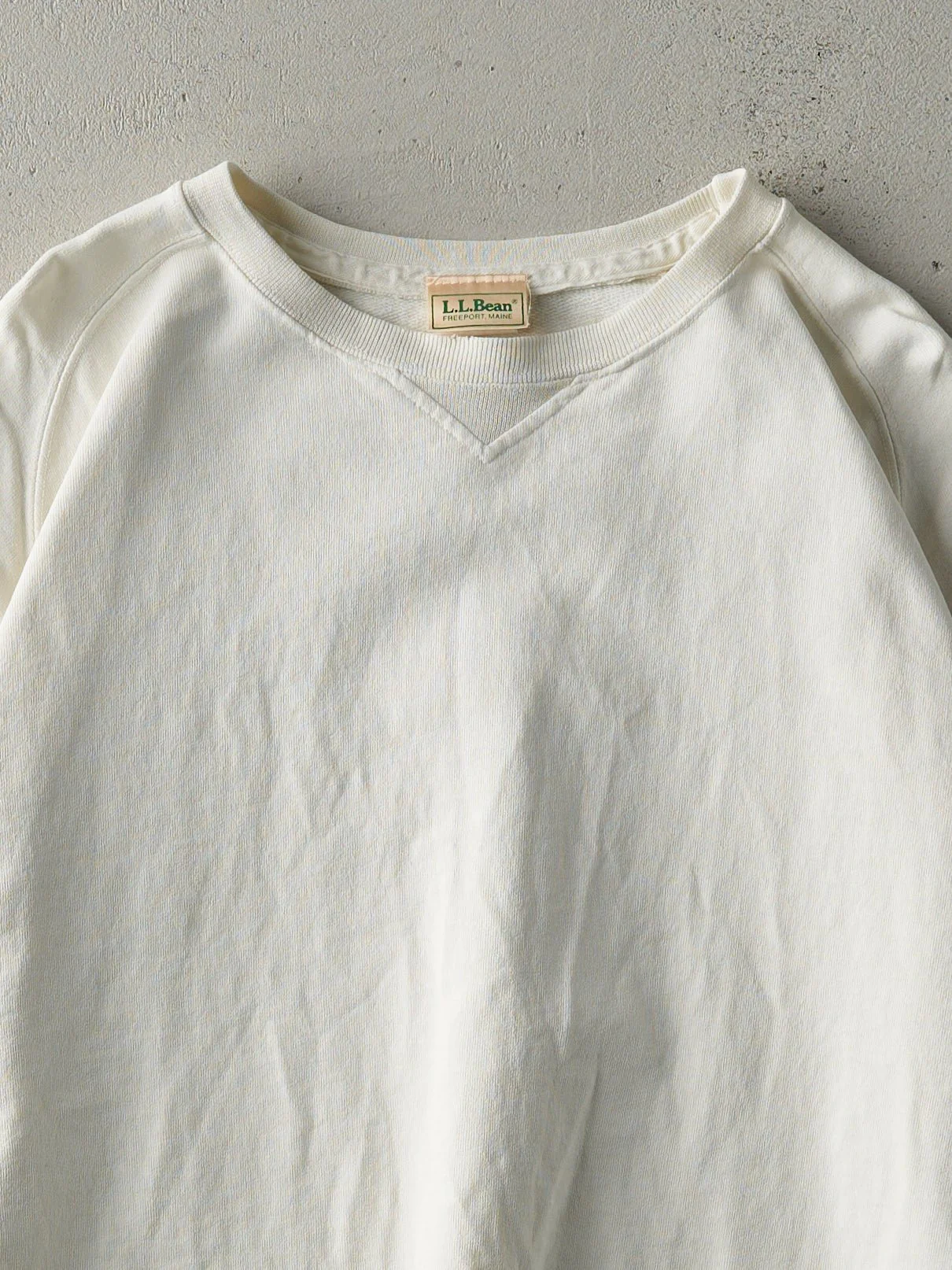 Vintage 90s Off White Blank LL Bean Crewneck (L) - Image 2