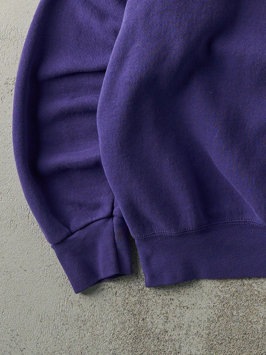 Vintage 90s Purple Embroidered Minnesota Vikings Crewneck (L) - Image 3