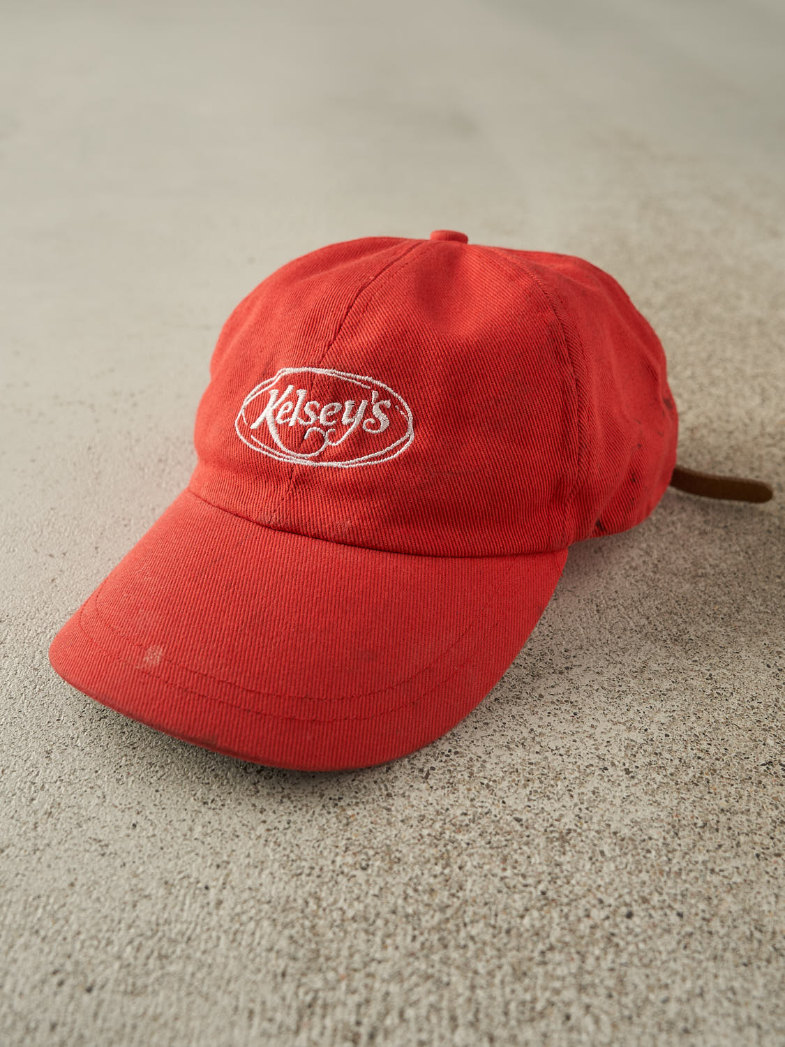 Vintage 90s Red Kelseys Embroidered Leather Strapback (O/S) - Image 2