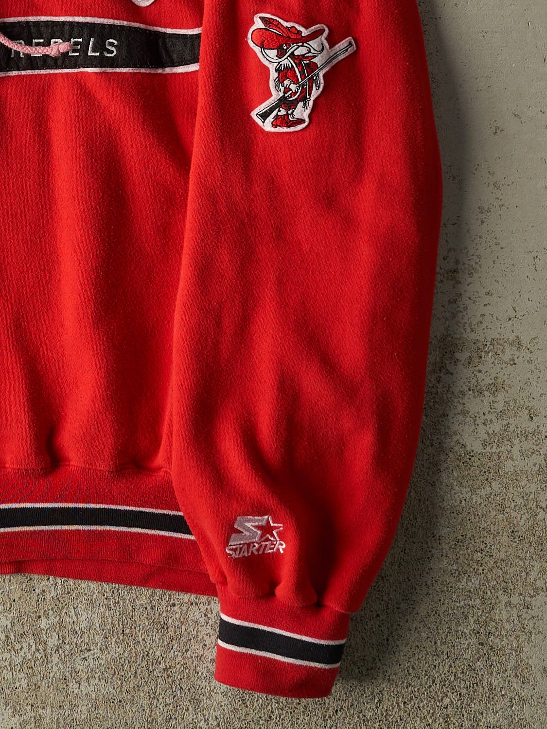 Vintage 90s Red UNLV Embroidered Hoodie (M/L) - Image 3