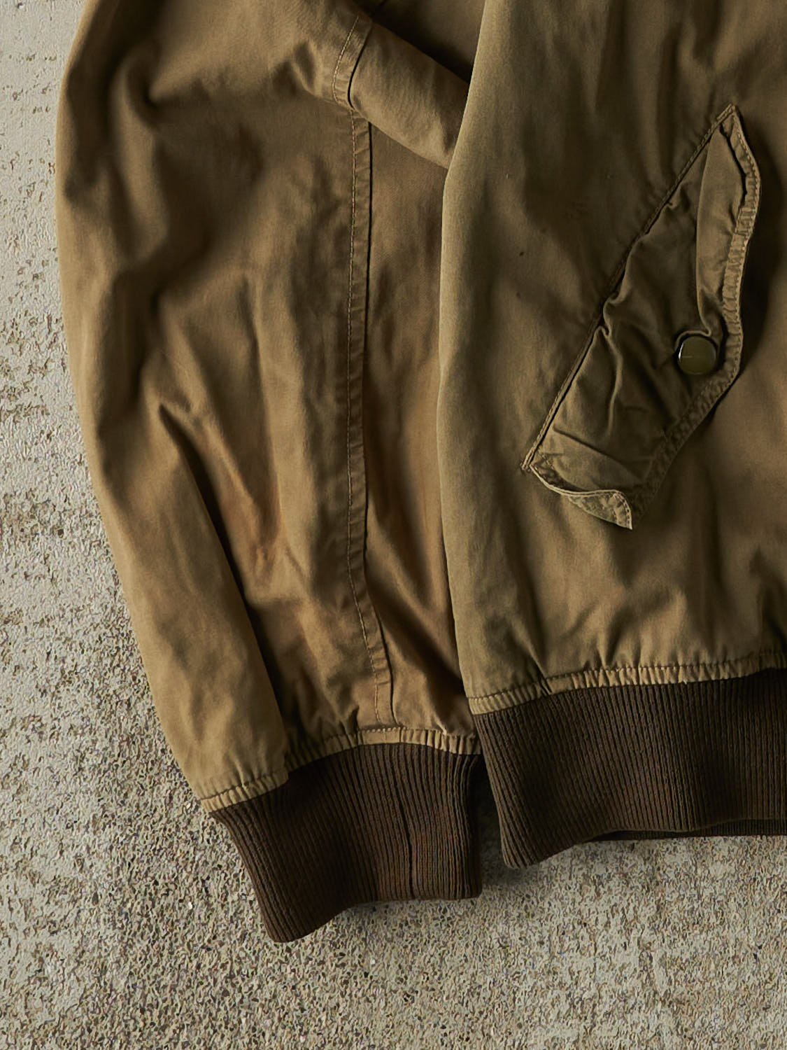 Vintage 90s Sun Faded Green Bomber Jacket (M/L) - Image 3