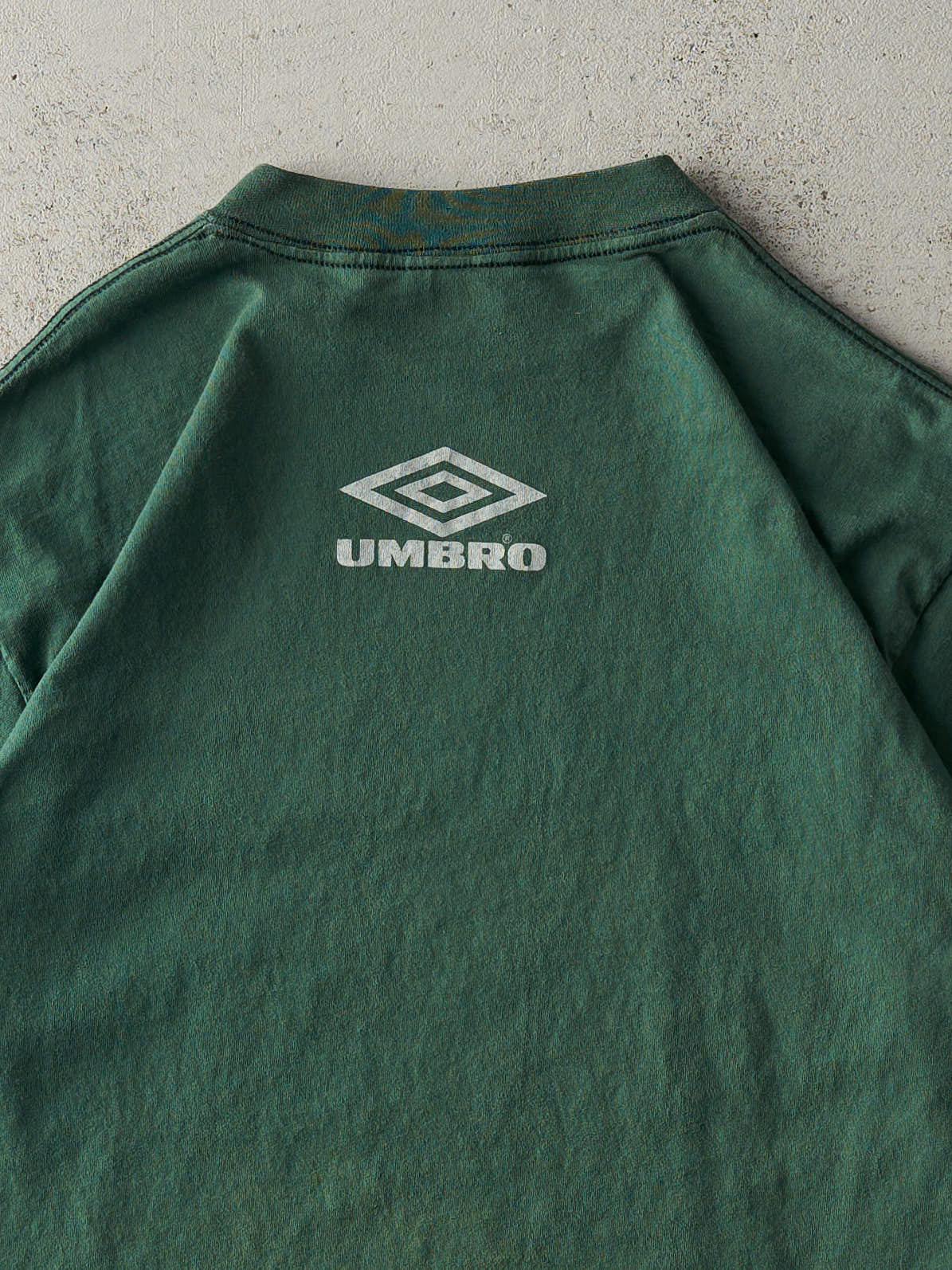Vintage 90s Sun Faded Green Umbro Soccer Single Stitch Tee (M) - Image 4