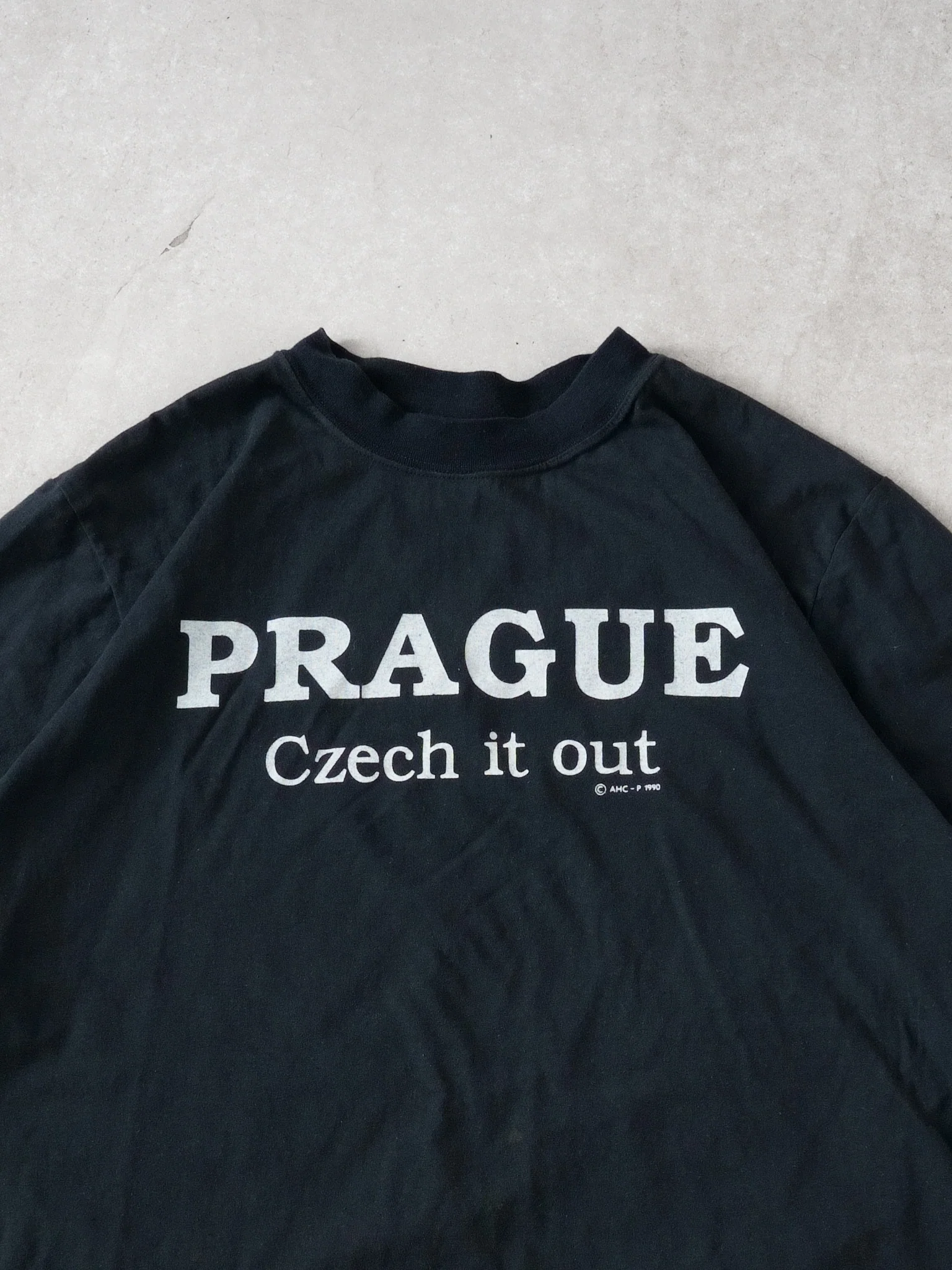 Vintage 90s Washed Black "Prague Czech it out" Tee (M) - Image 2
