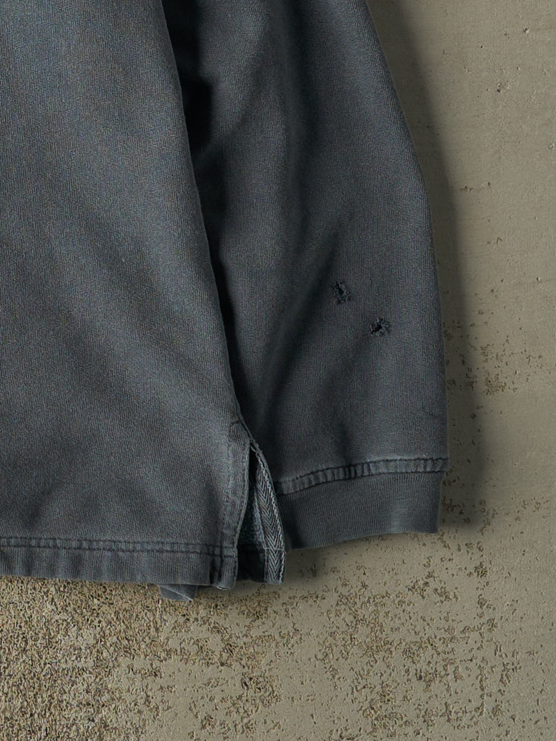 Vintage 90s Washed Blue Blank Quarter Button Pull Over (L) - Image 4