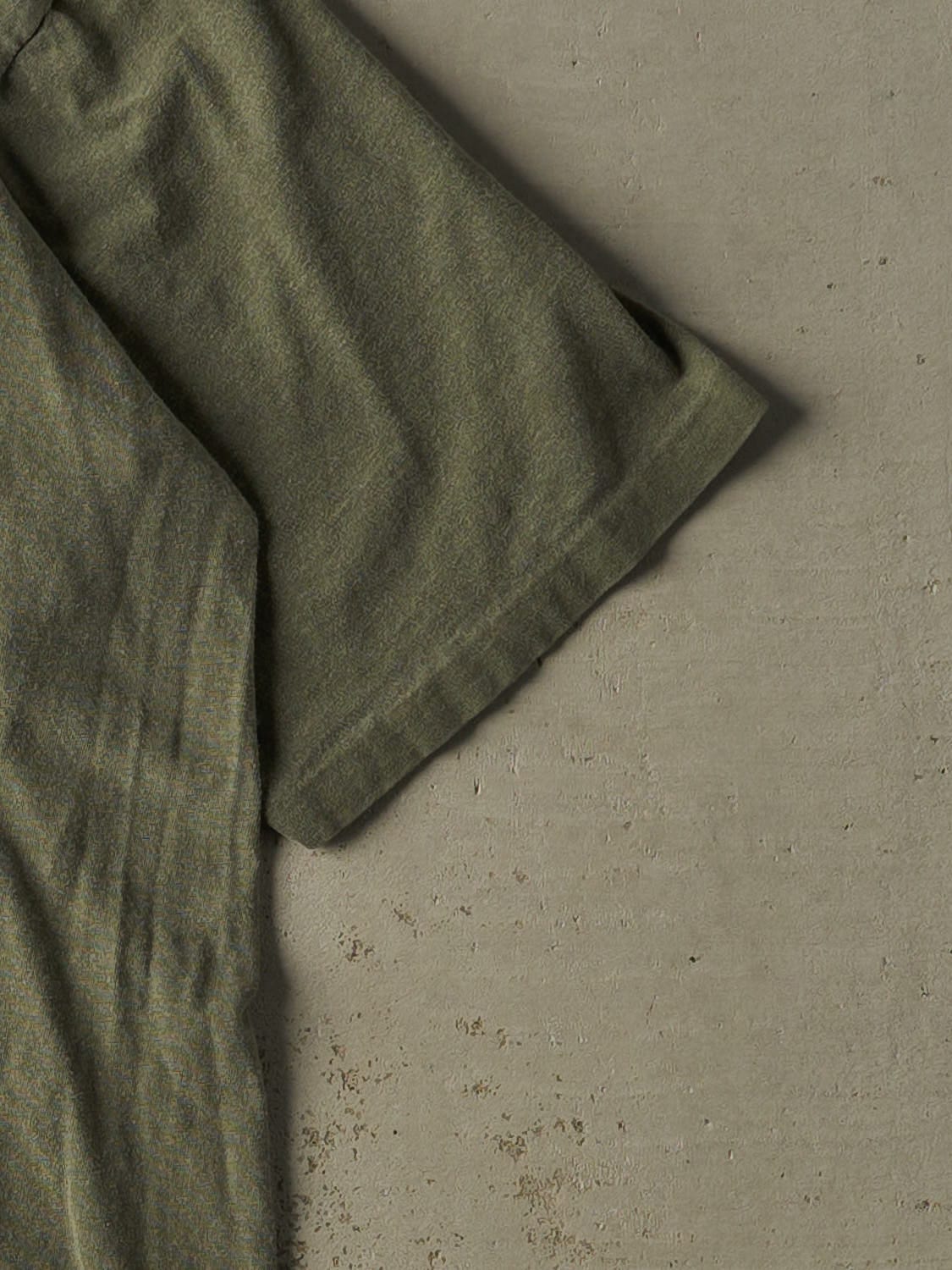 Vintage 90s Washed Green Levi's Tee (XXL) - Image 4