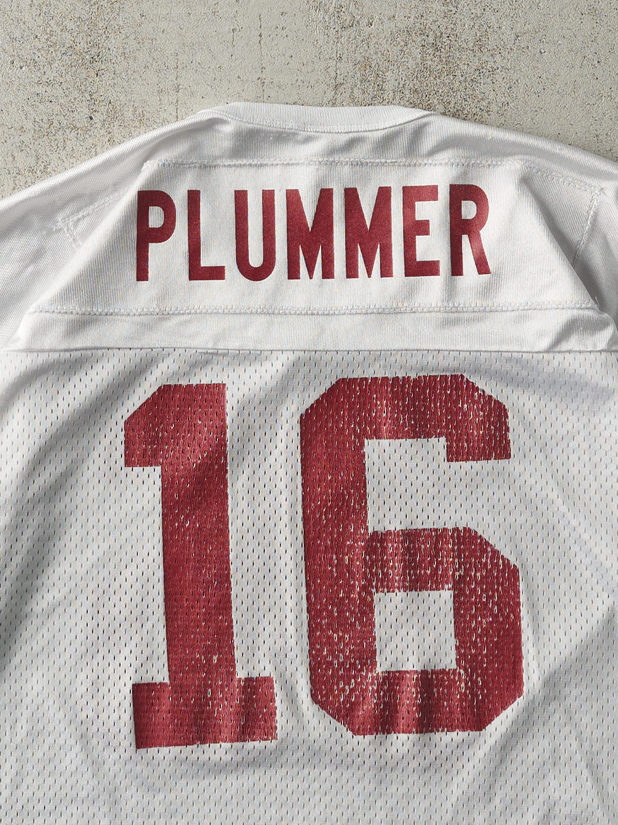 Vintage 90s White Arizona Cardinals #16 Jake Plummer Cropped Football Jersey (L/XL) - Image 5