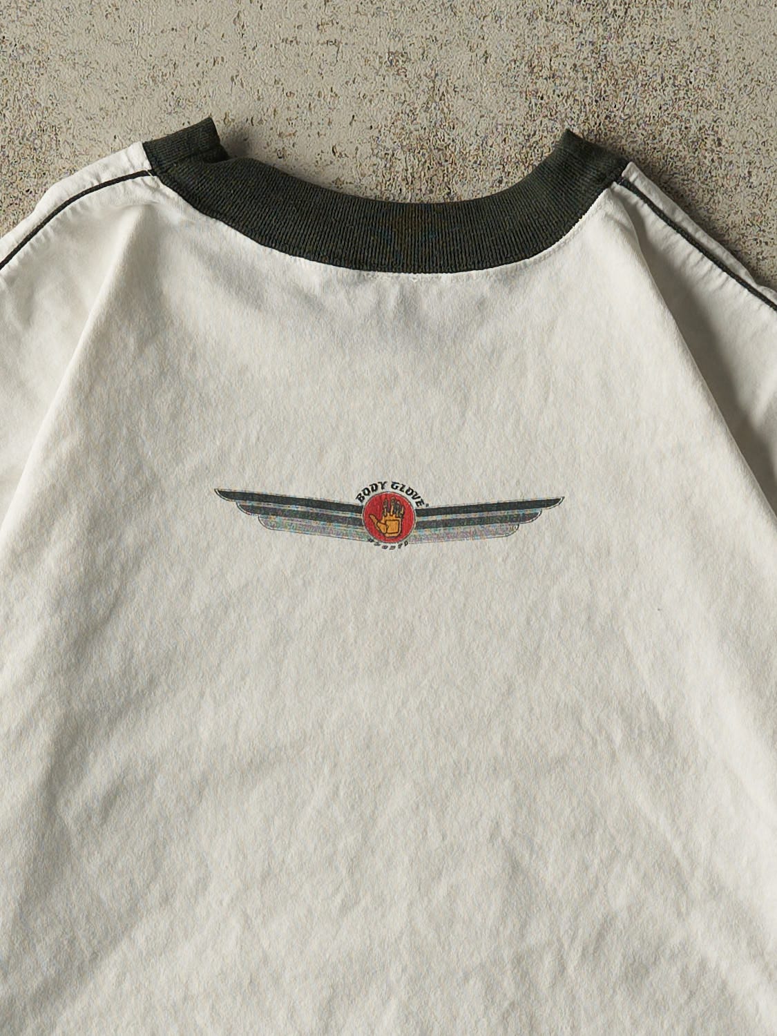 Vintage 90s White & Green Body Glove Ringer Tee (M) - Image 4