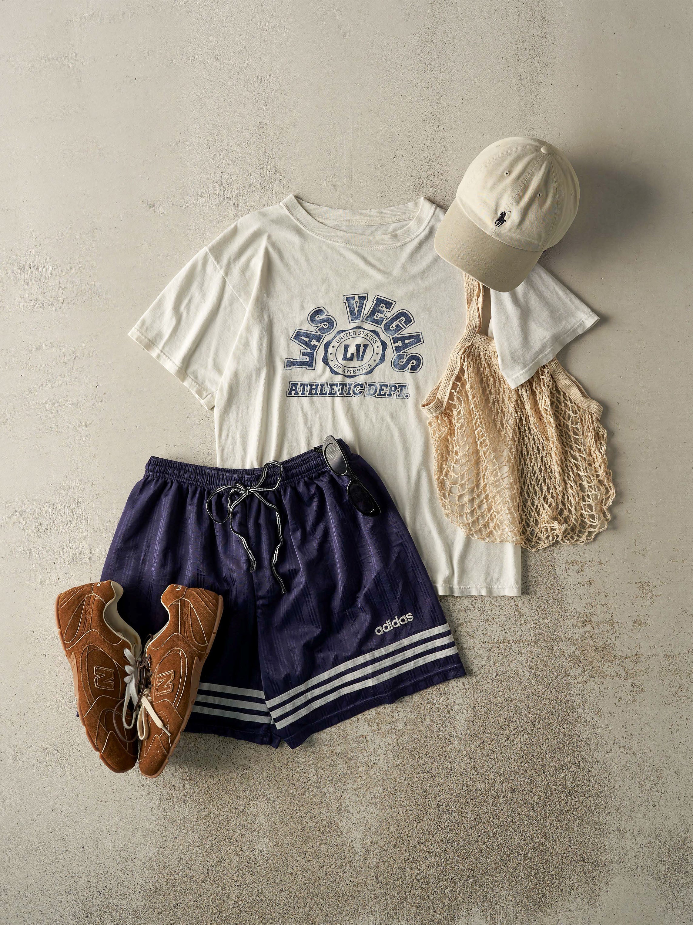Vintage 90s White Las Vegas Tee (M) - Image 2