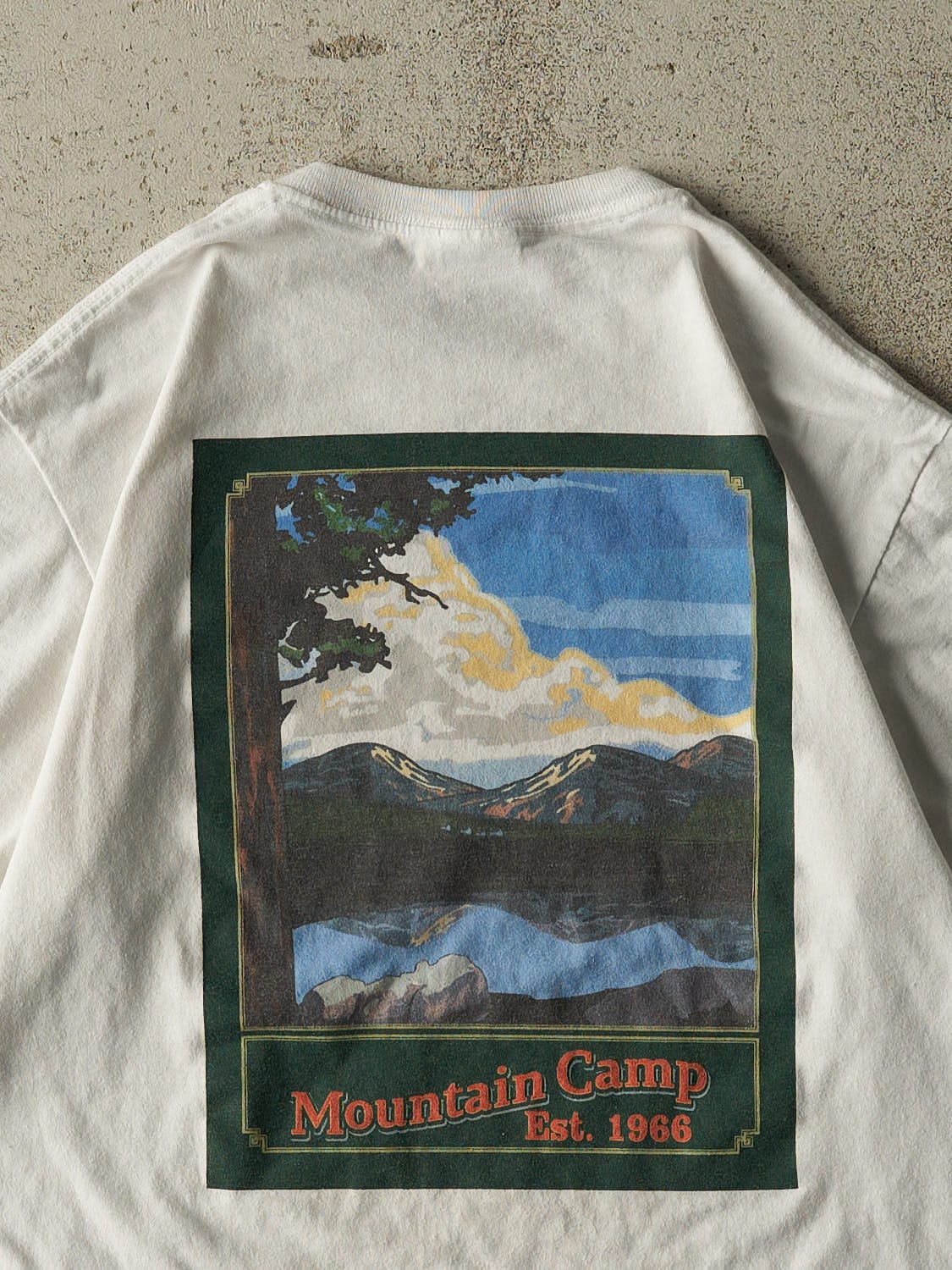 Vintage 90s White Mountain Camp Tee (M) - Image 4