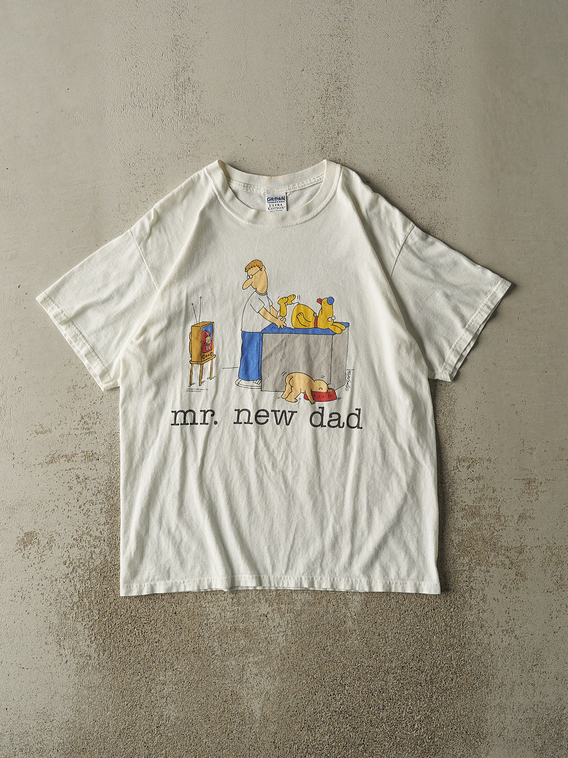 Vintage Y2K White "Mr. New Dad" Slogan Tee (M/L)