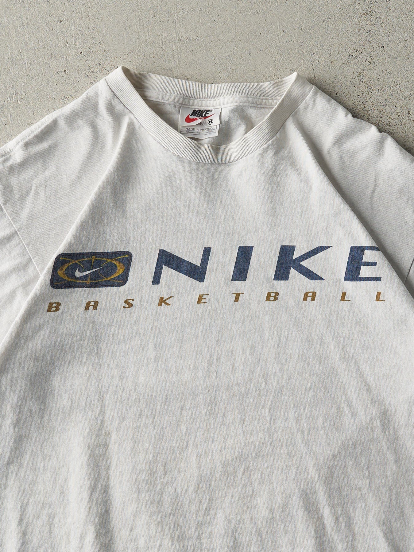 Vintage 90s White Nike Basketball Tee (S/M) - Image 2