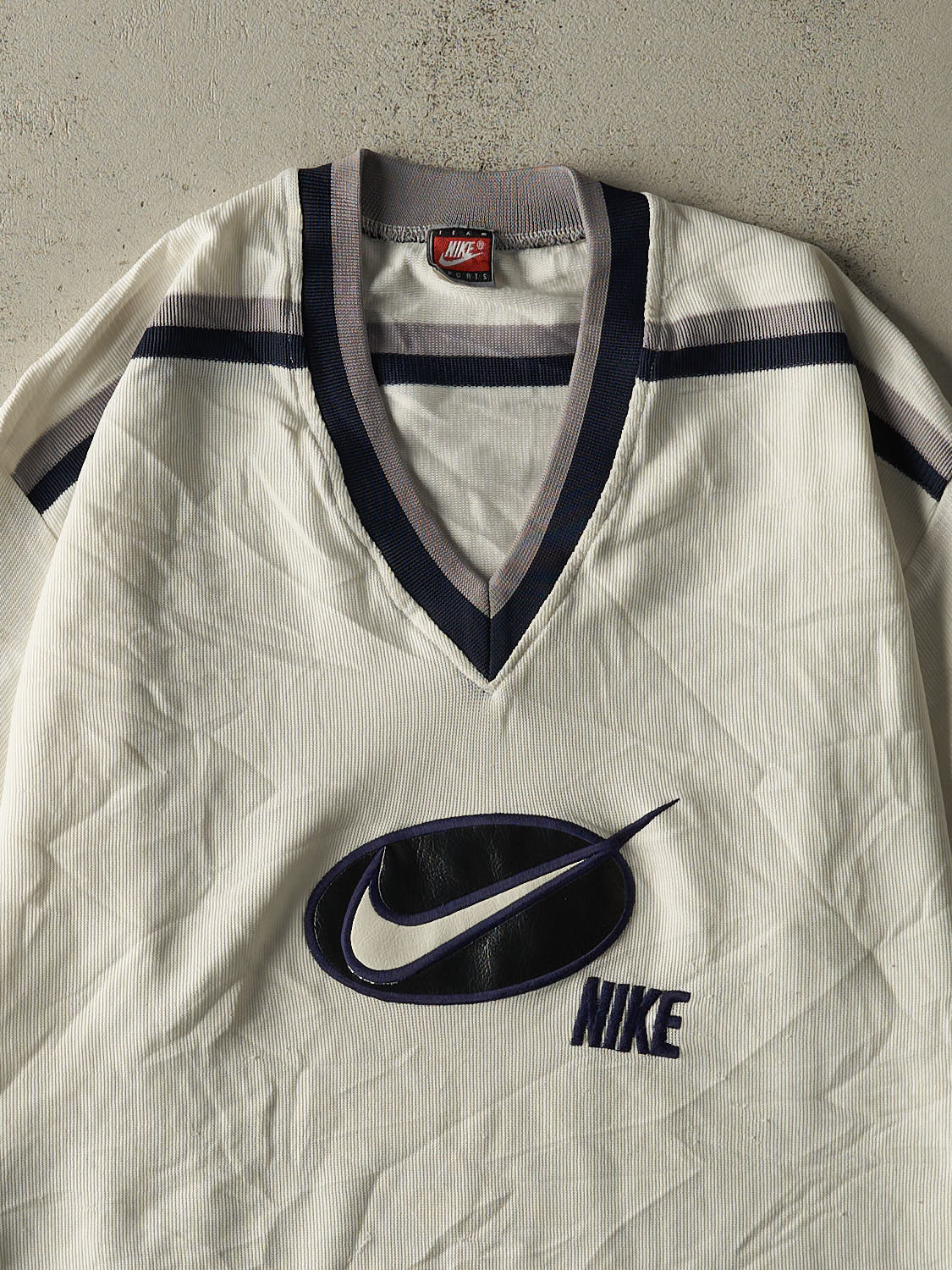 Vintage 90s White Nike Embroidered Jersey (L/XL) - Image 2
