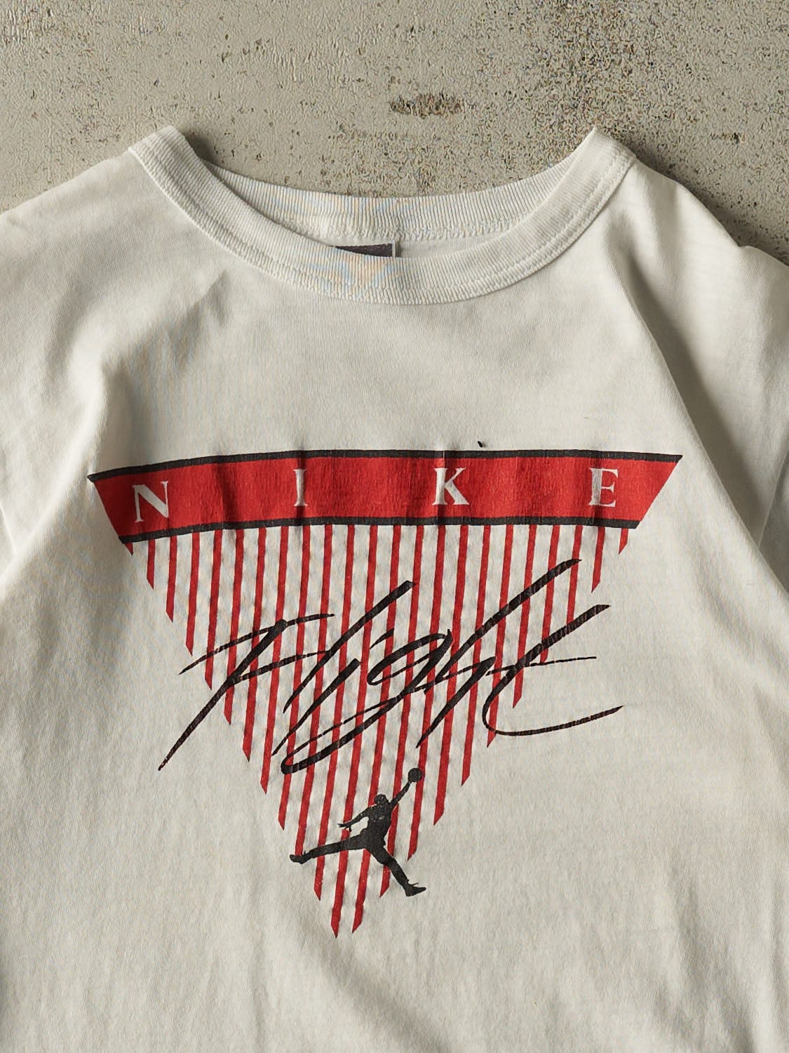 Vintage 90s White Nike x Jordan Flight Tee (S/M) - Image 2