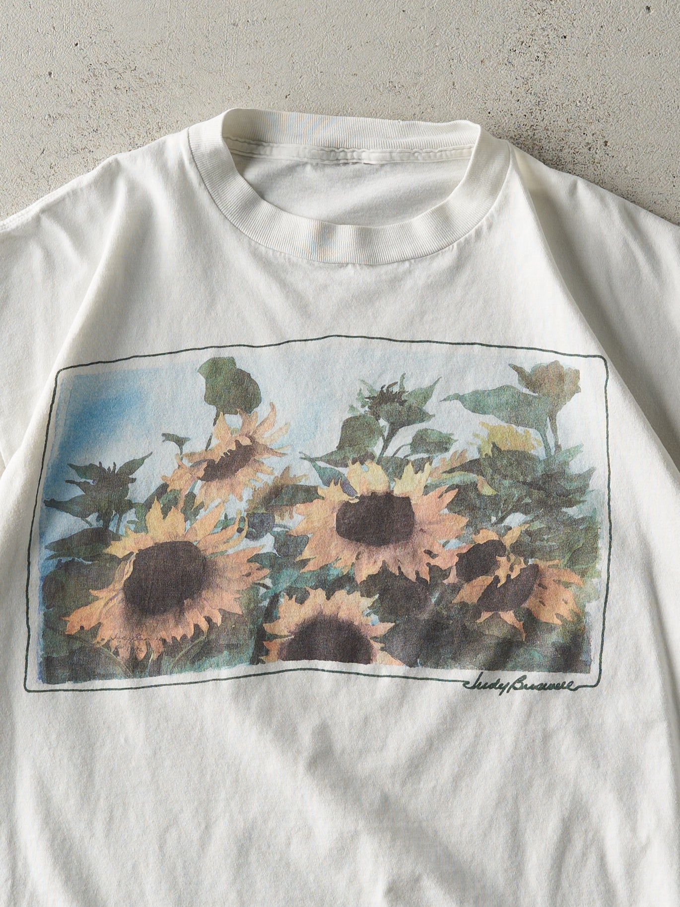 Vintage 90s White Sunflower Single Stitch Tee (L) - Image 2