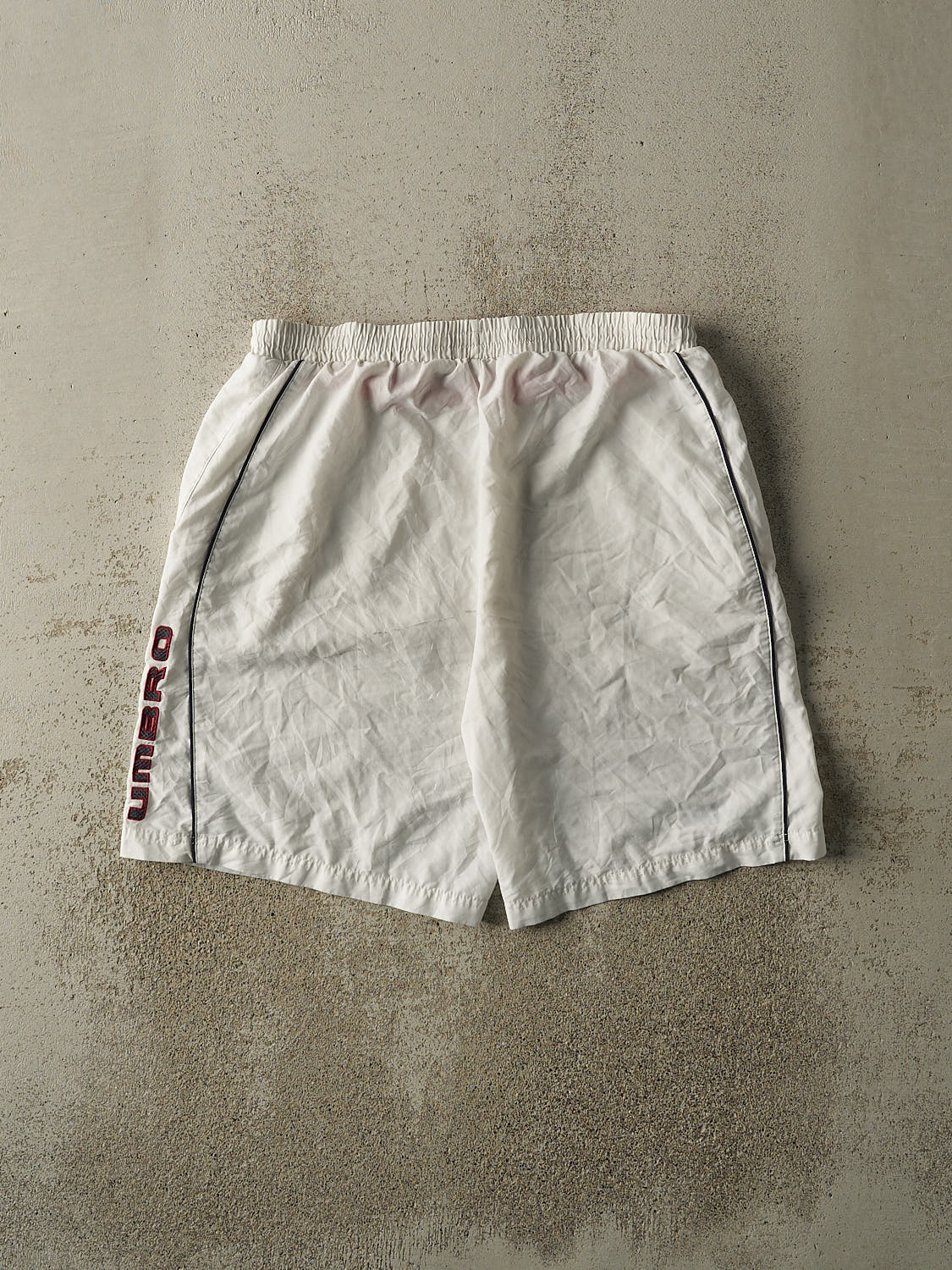 Vintage 90s White Umbro Embroidered Track Shorts (33x9) - Image 2
