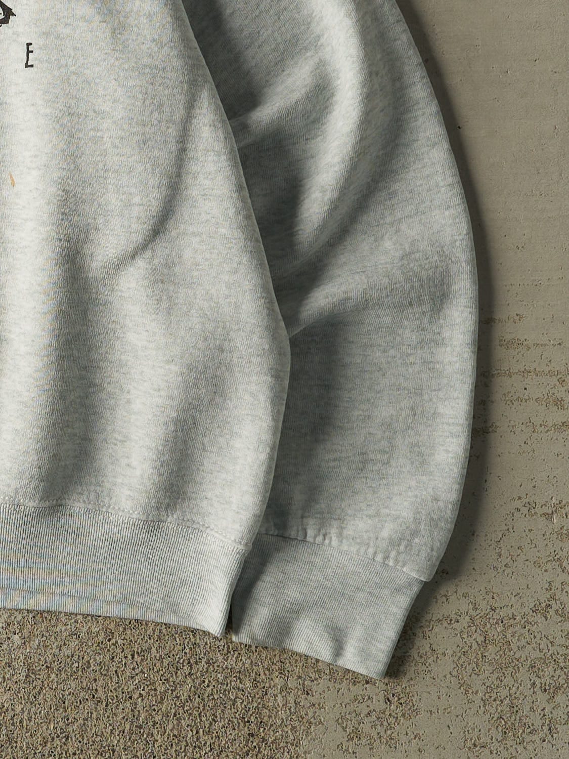 Vintage 91' Heather Grey Yellowstone Crewneck (XL) - Image 4