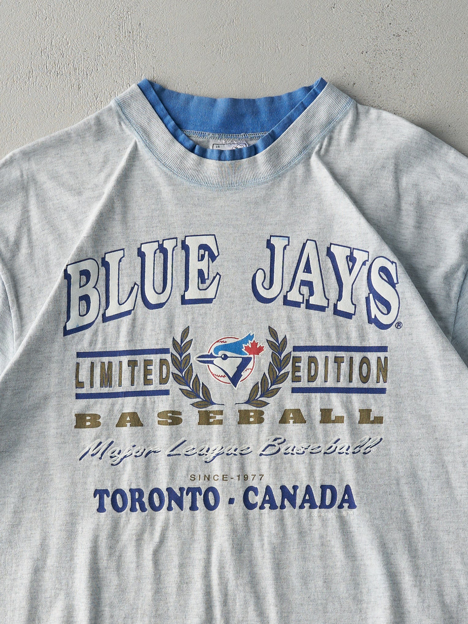 Vintage 92' Grey Toronto Blue Jays Double Neck Tee (M/L) - Image 2