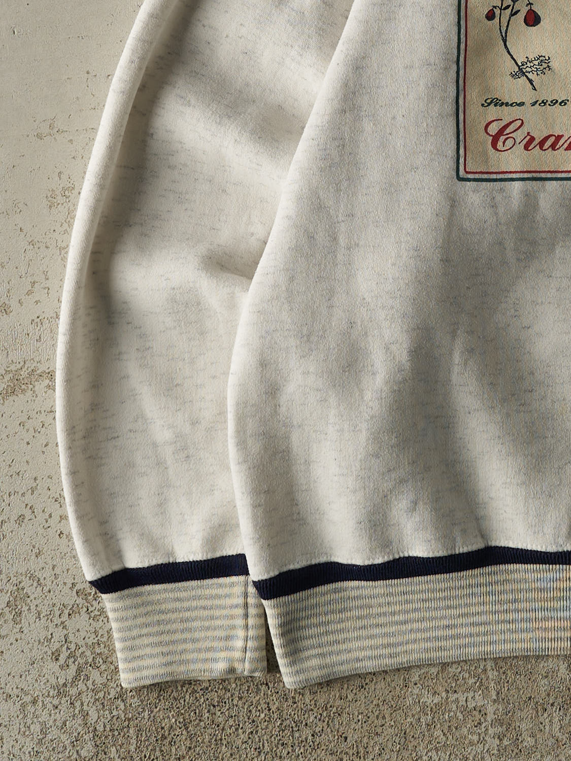 Vintage 94' Heather Grey Cape Cod Vineyards Ribbed Crewneck (L) - Image 3