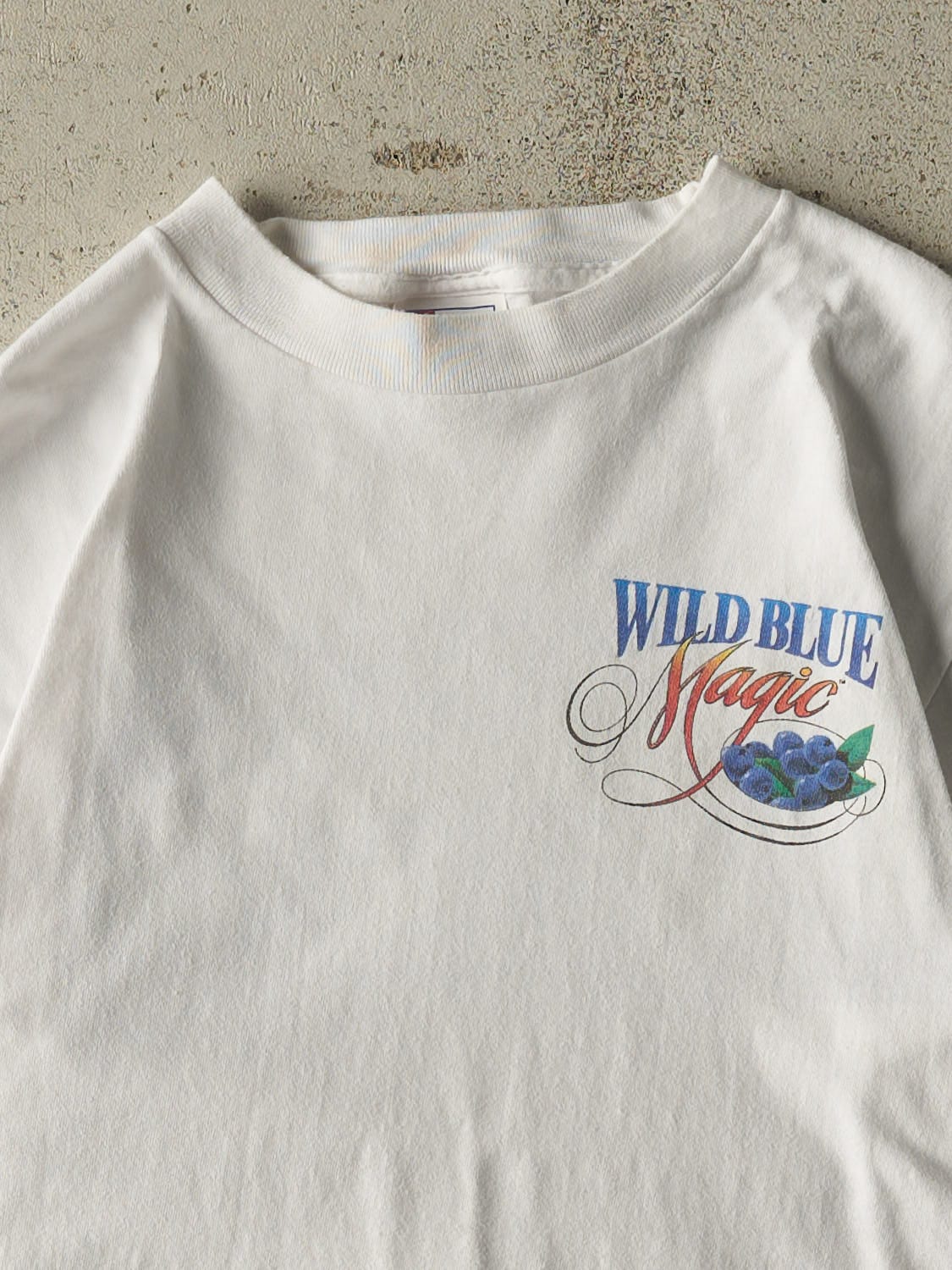 Vintage 94' White Wild Blueberry Tee (S/M) - Image 3