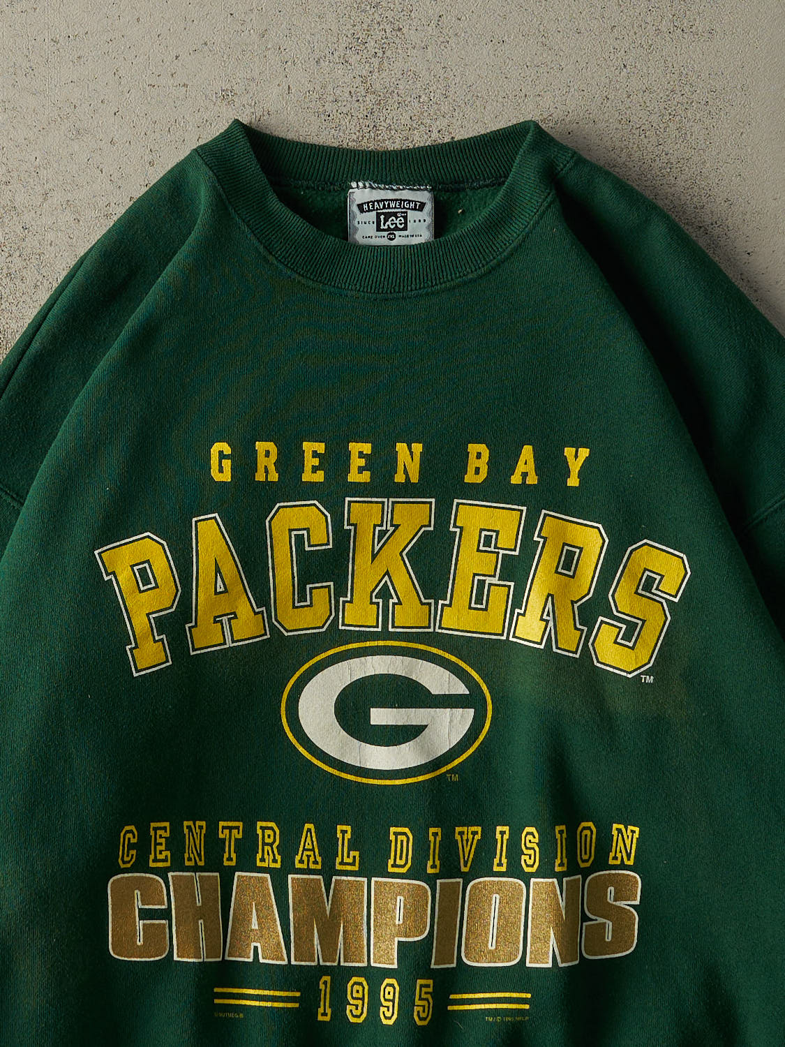 Vintage 95' Green Green Bay Packers Crewneck (XL/XXL) - Image 2