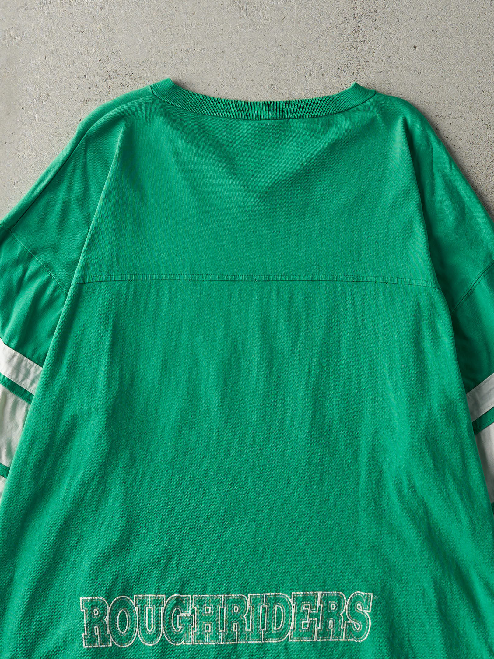 Vintage 95' Green Saskatchewan Roughriders Jersey Style Tee (L) - Image 4