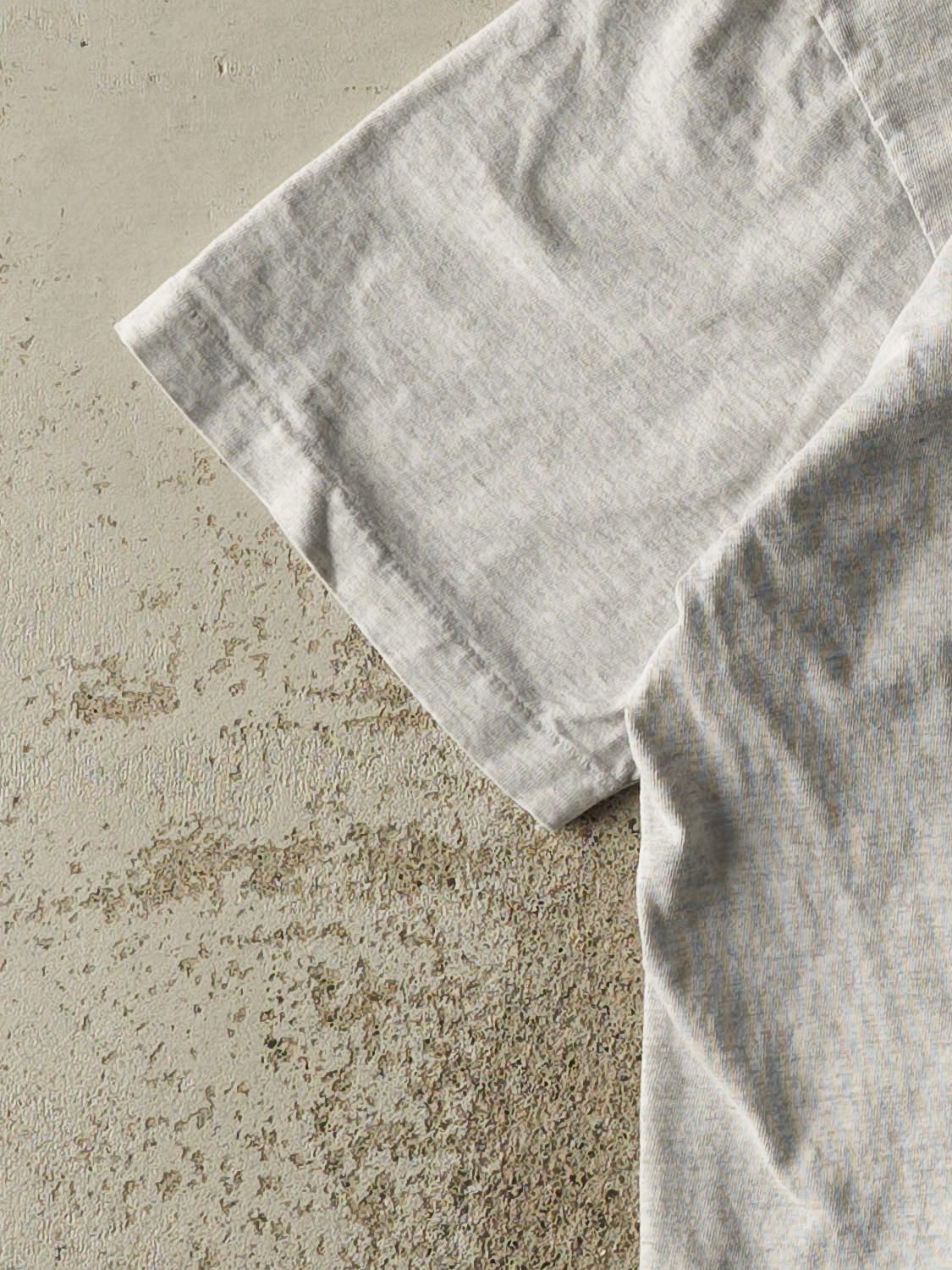 Vintage 95' Grey York University MBA Tee (L/XL) - Image 3