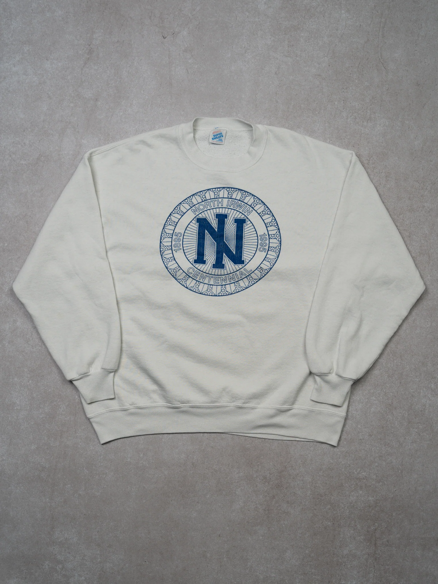 Vintage '95 White North Irwin Centennial Crewneck (L)